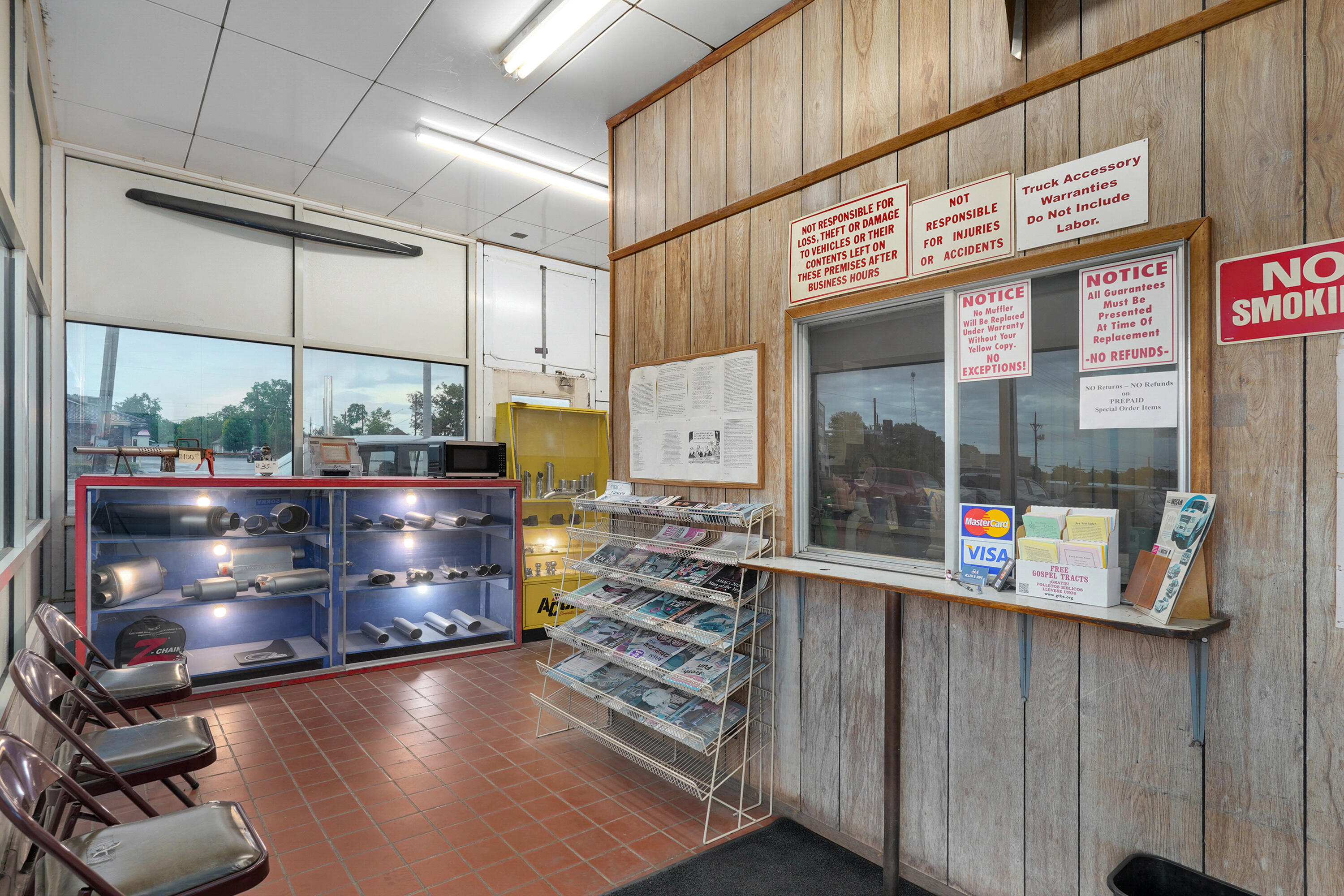 Photo 16 - Commercial Sale for sale – 328 W Central Avenue  Carthage, MO