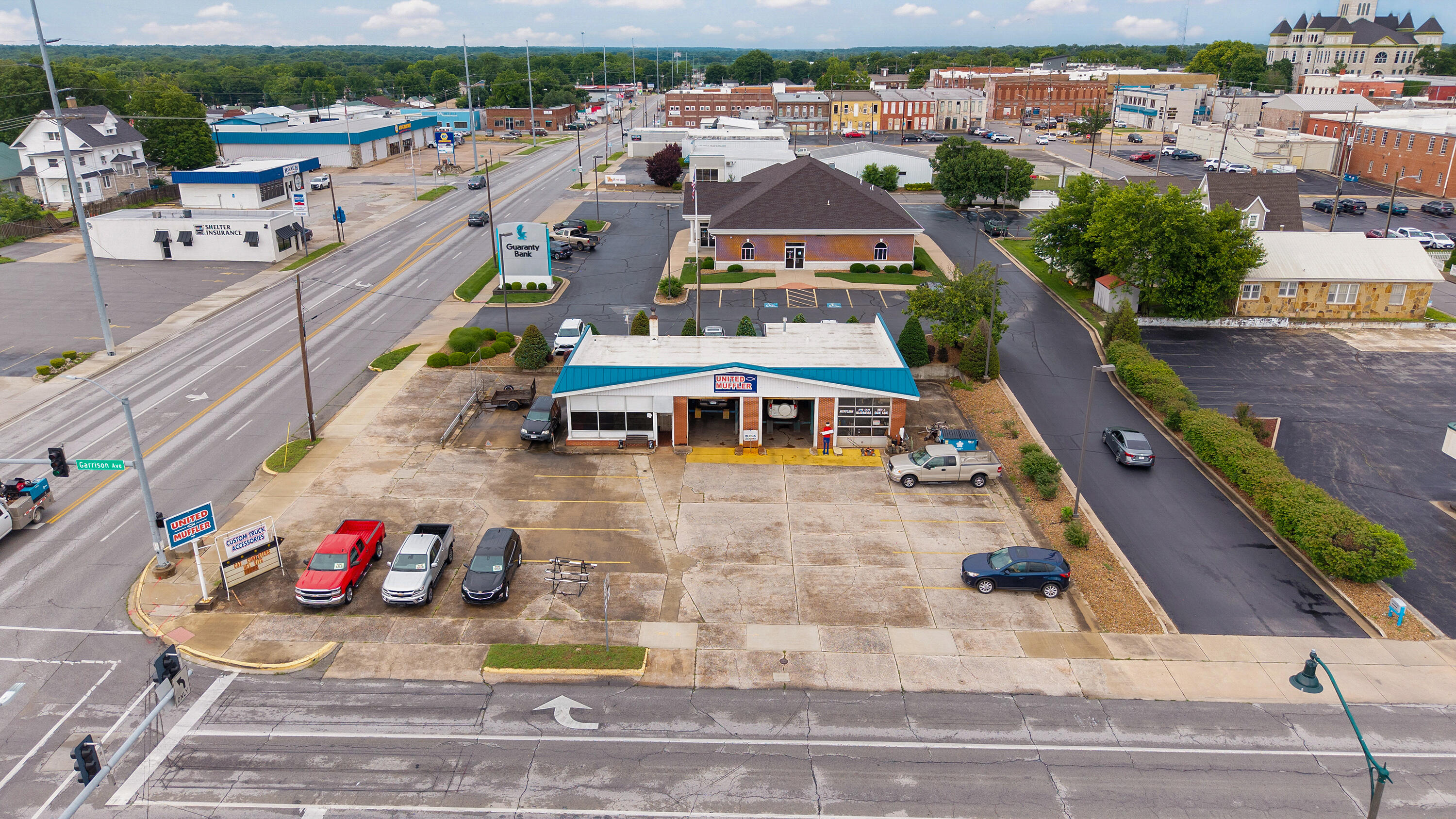 Photo 6 - Commercial Sale for sale – 328 W Central Avenue  Carthage, MO