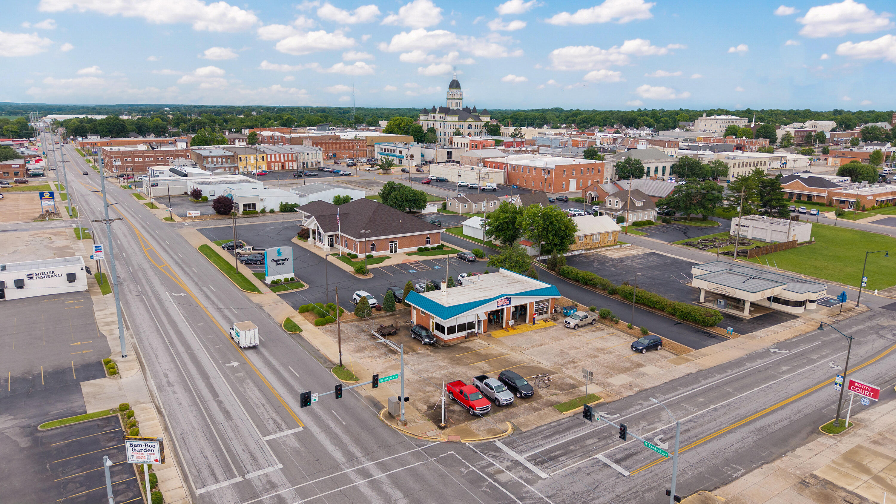 Photo 7 - Commercial Sale for sale – 328 W Central Avenue  Carthage, MO