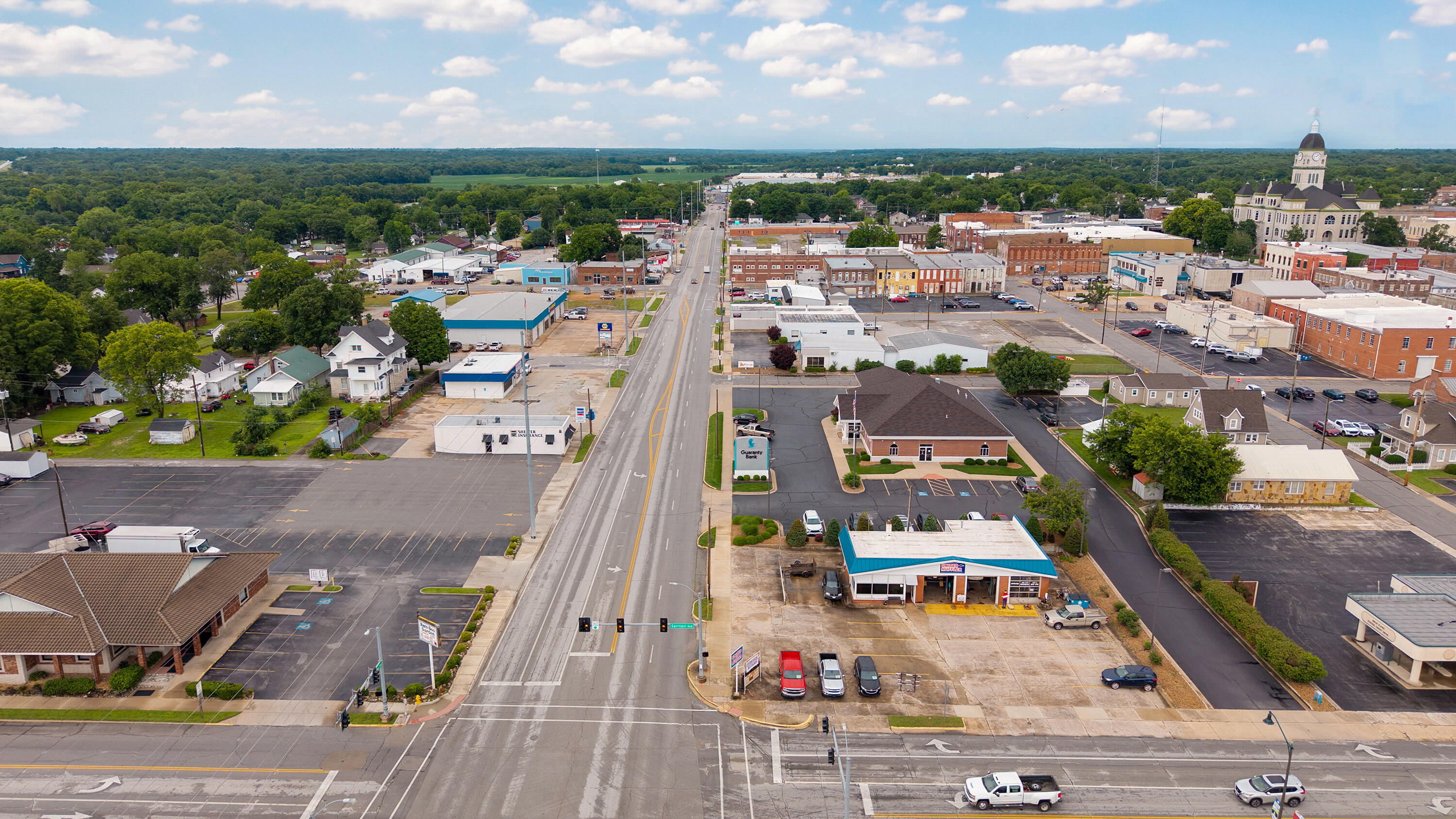 Photo 9 - Commercial Sale for sale – 328 W Central Avenue  Carthage, MO