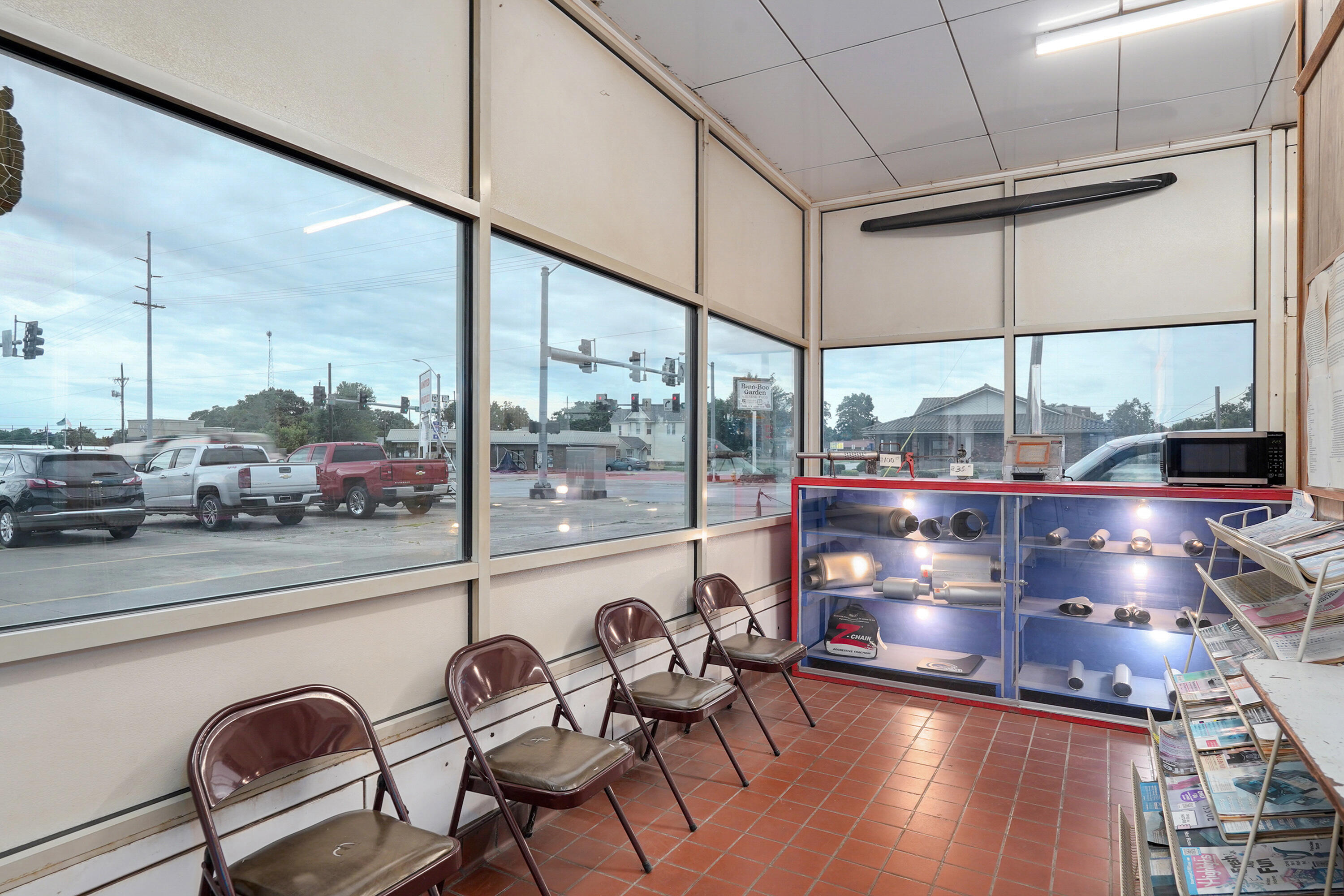 Photo 17 - Commercial Sale for sale – 328 W Central Avenue  Carthage, MO