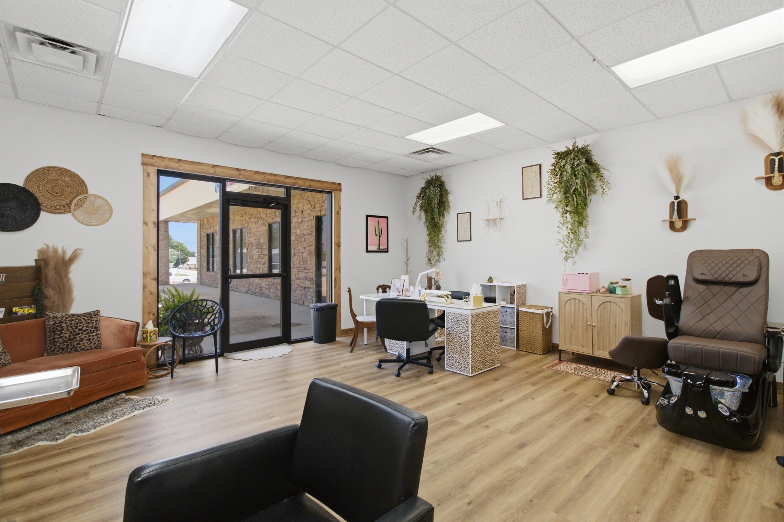 Photo 27 - Commercial Sale for sale – 1213  South Highway 63   Houston, MO