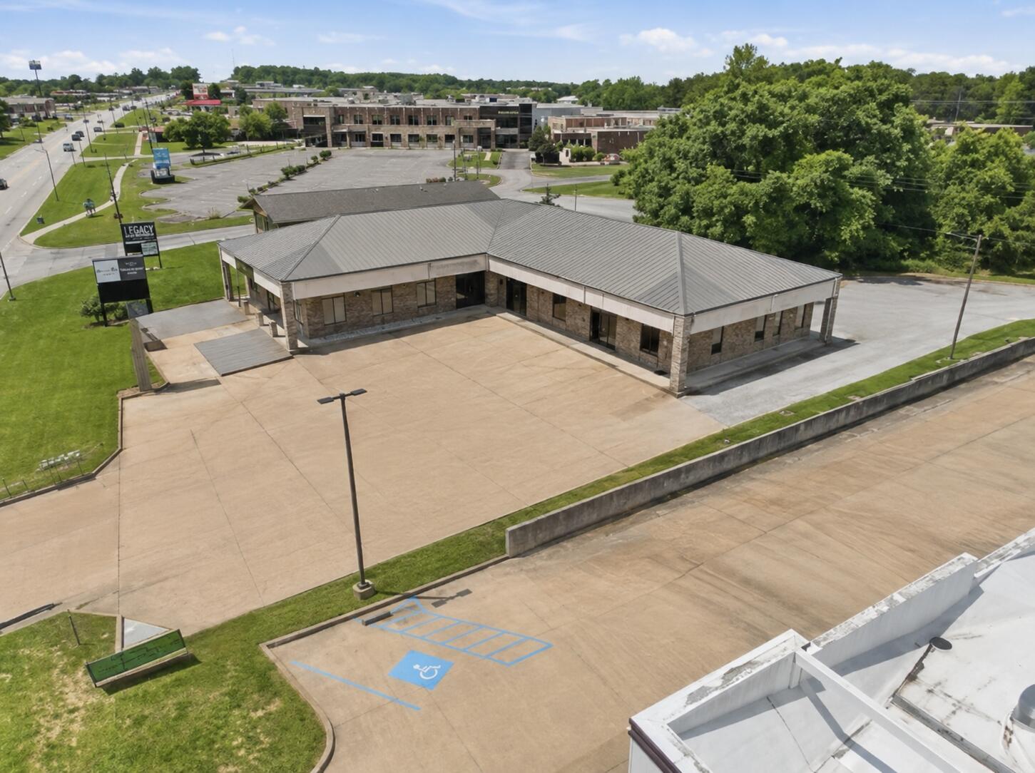 Photo 34 - Commercial Sale for sale – 1213  South Highway 63   Houston, MO