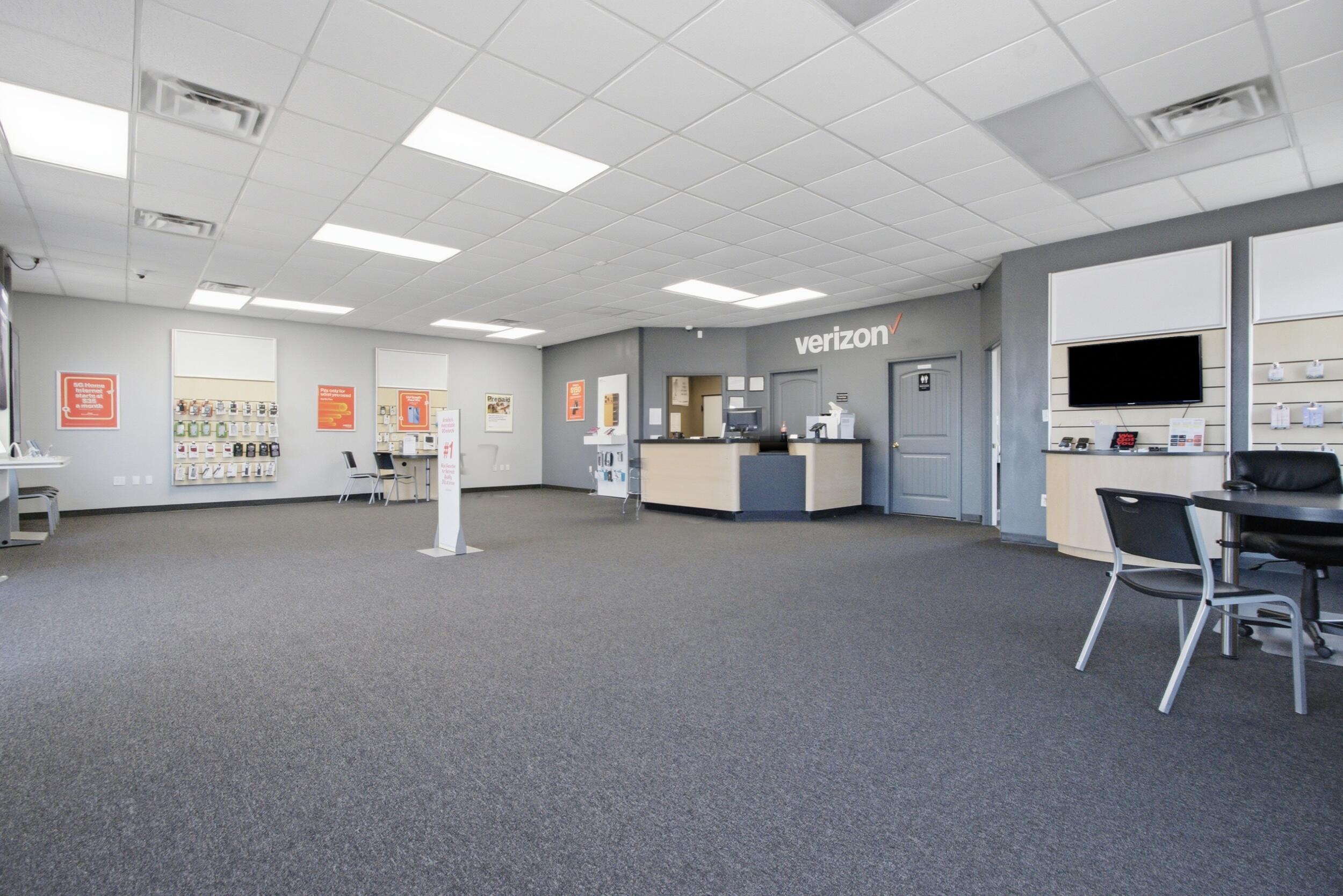 Photo 25 - Commercial Sale for sale – 1213  South Highway 63   Houston, MO