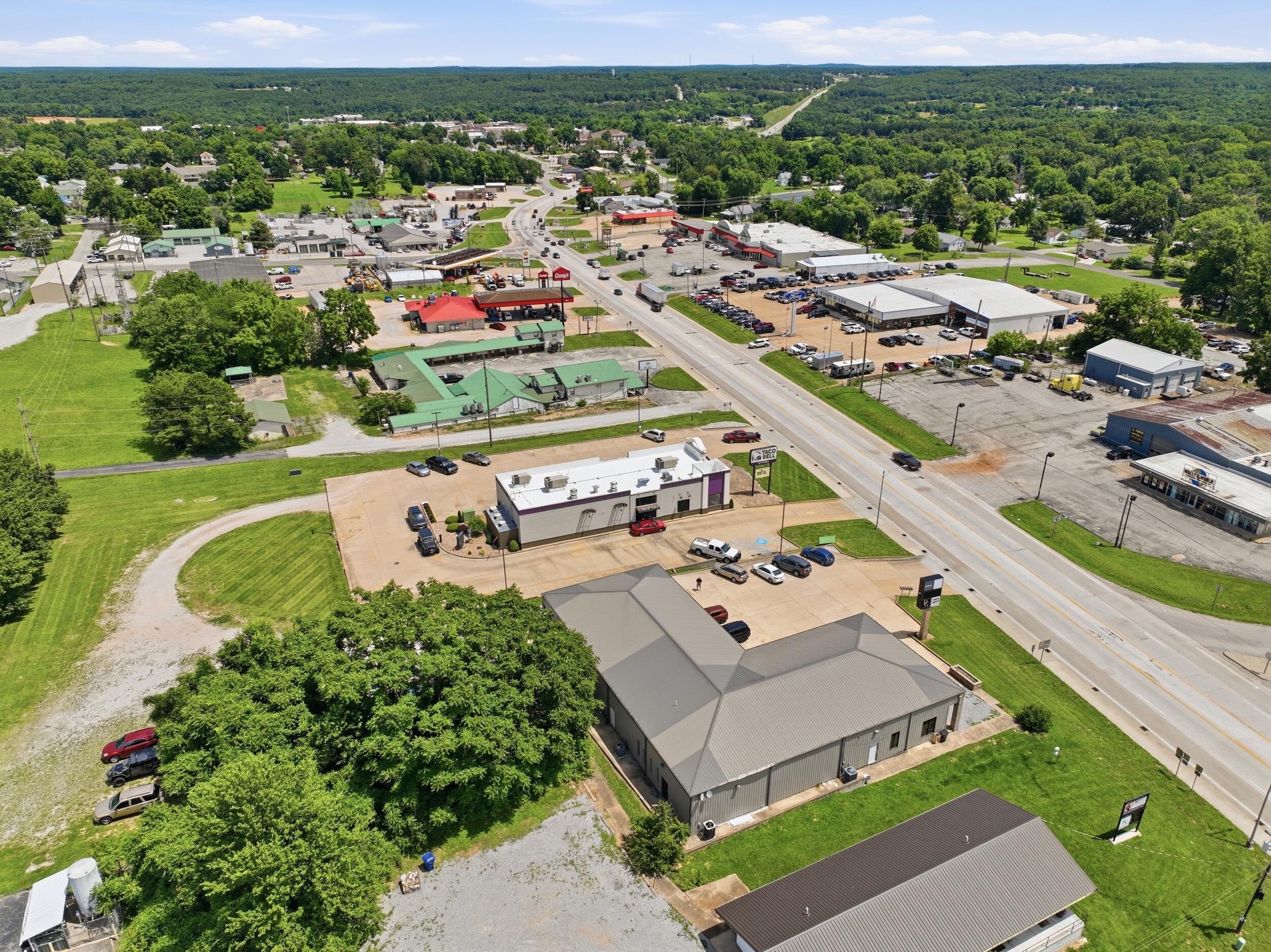 Photo 5 - Commercial Sale for sale – 1213  South Highway 63   Houston, MO