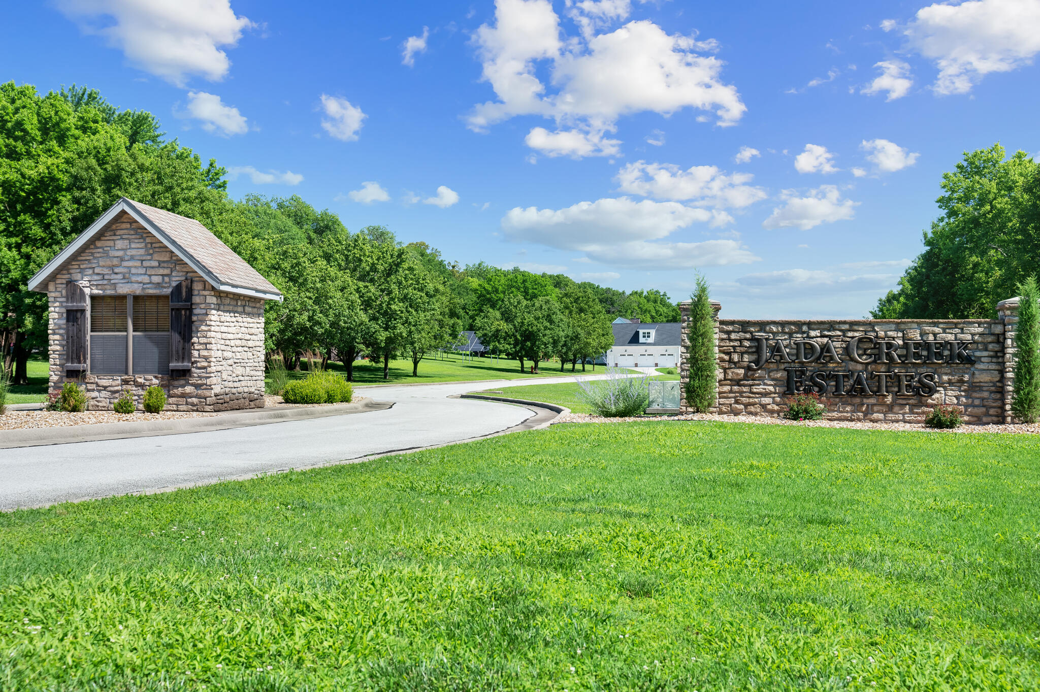 Photo 8 - Land for sale – Lot 16  Gavin Jett Parkway  Webb City, MO