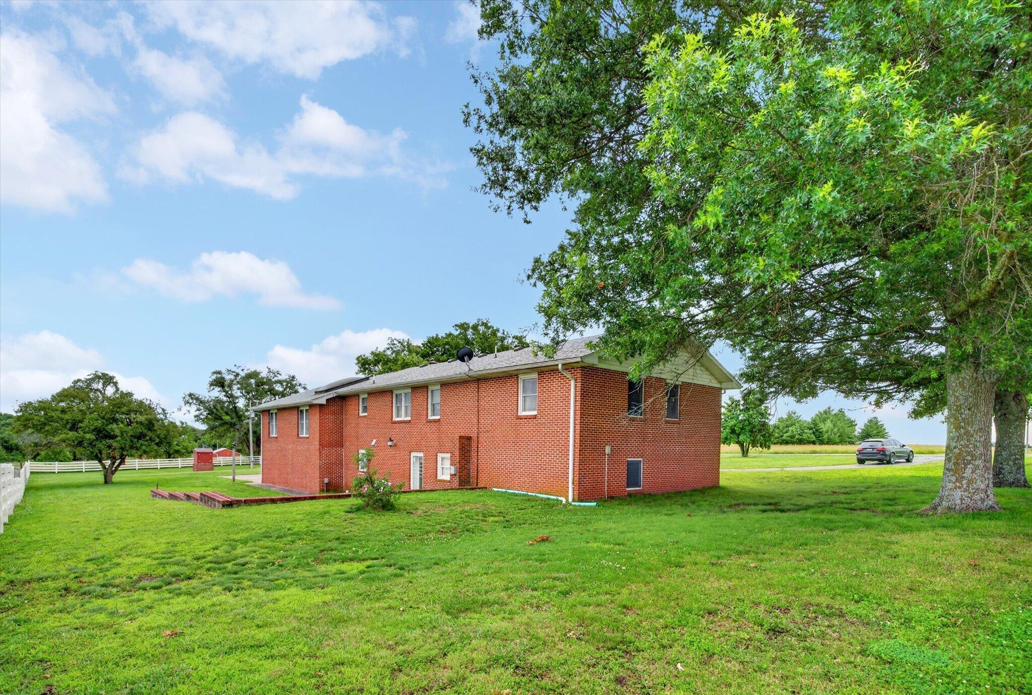 Photo 36 - Farm for sale – 13025 E Highway 32   Stockton, MO