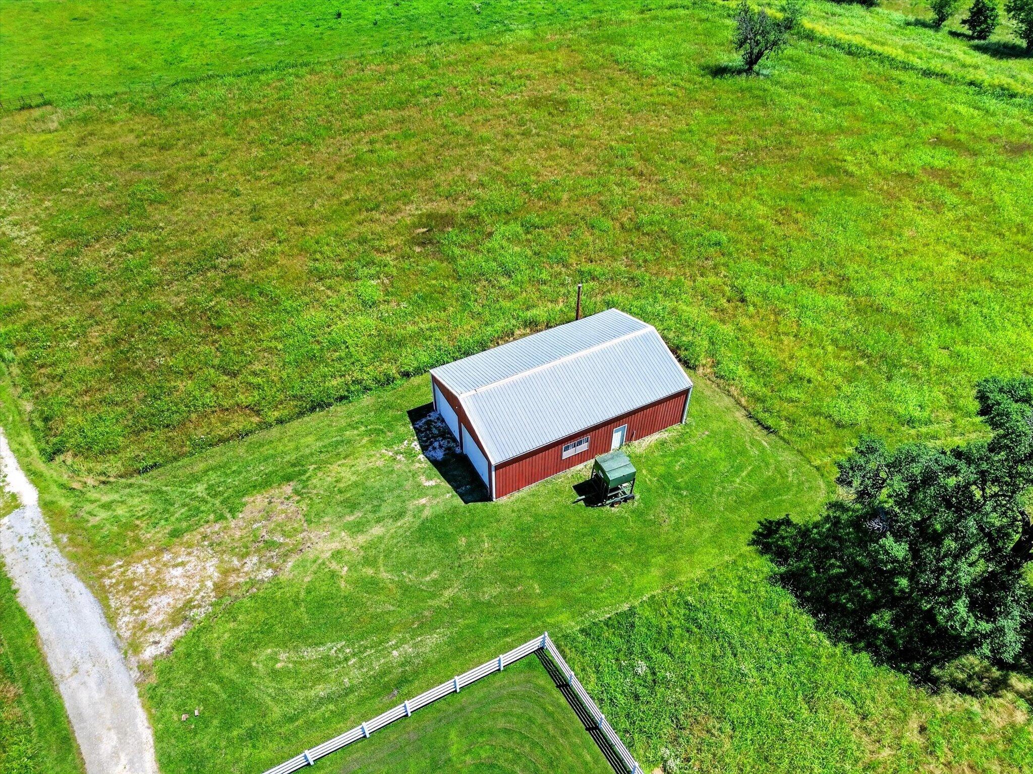 Photo 40 - Farm for sale – 13025 E Highway 32   Stockton, MO