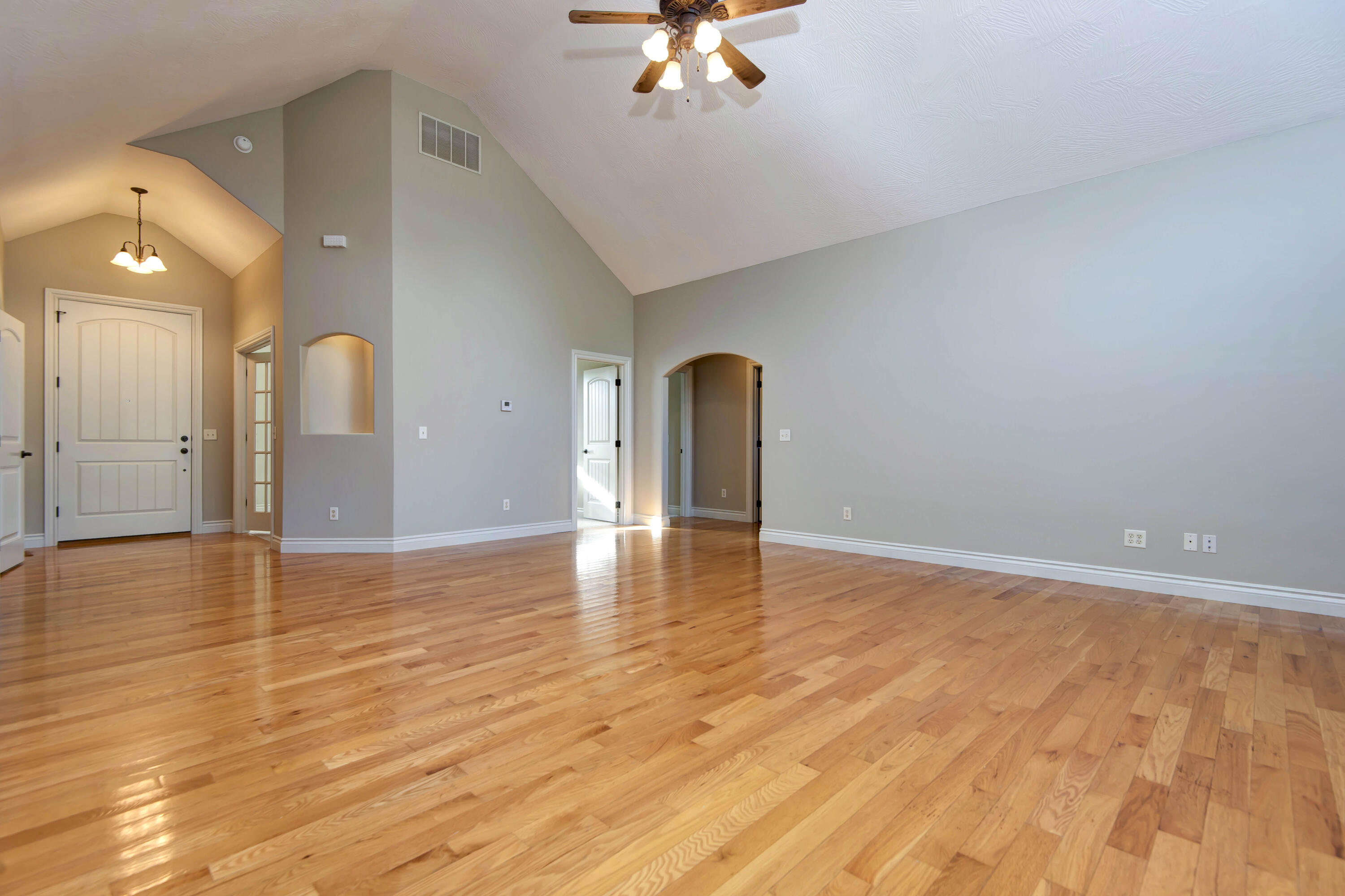 Photo 8 - Residential for sale – 625 N Rockingham Avenue  Nixa, MO