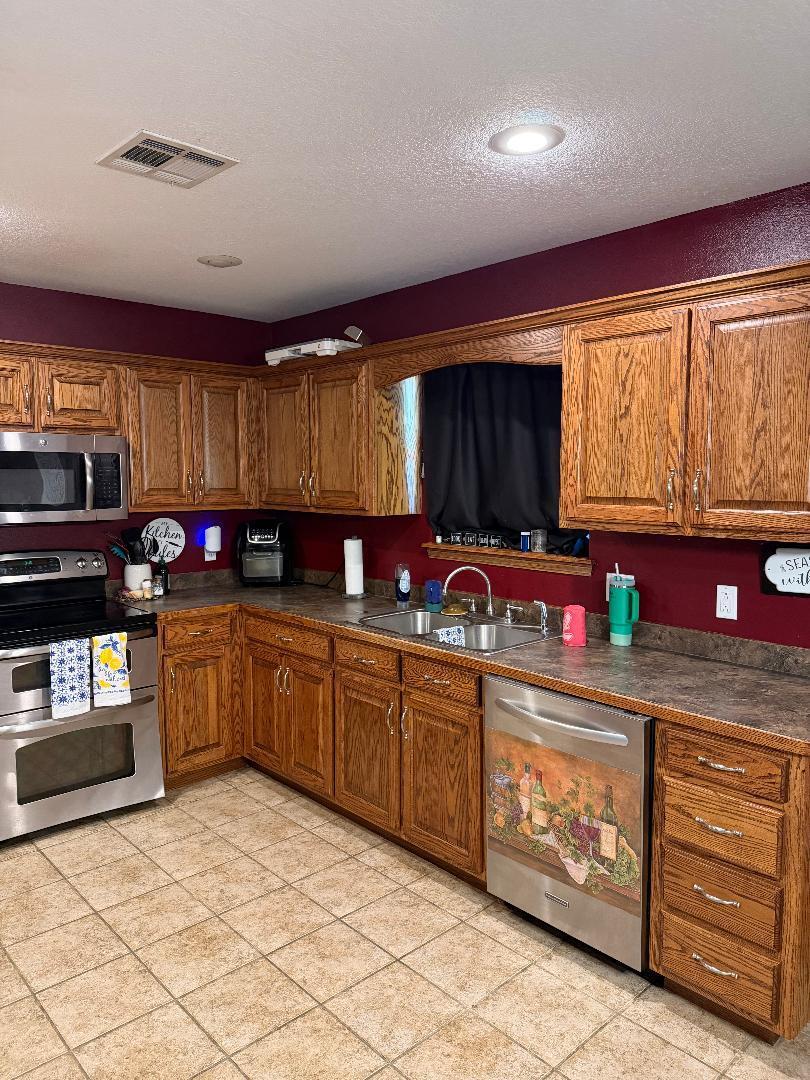 Photo 3 - Residential for sale – 4117 S Virginia Avenue  Joplin, MO