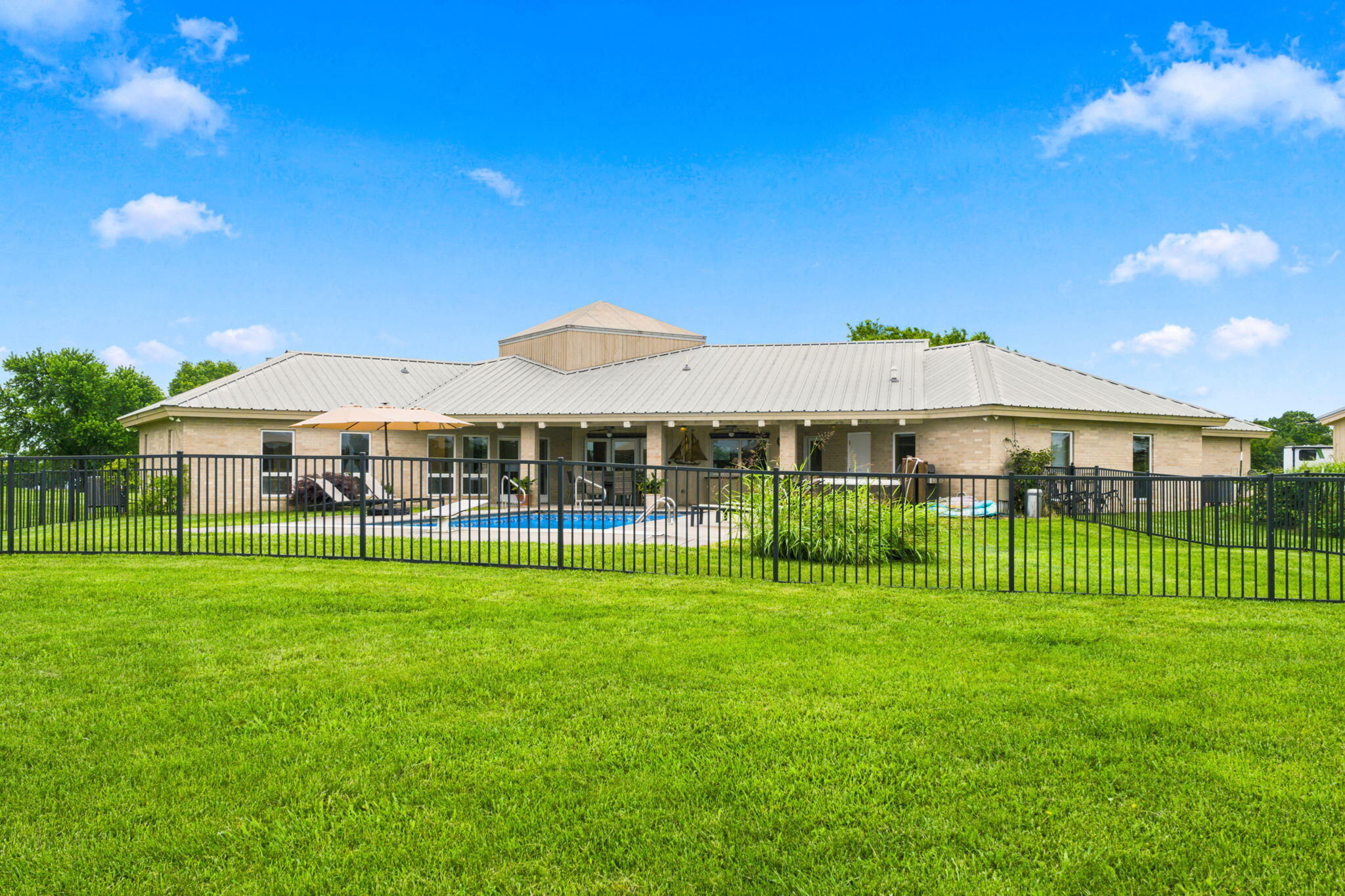 Photo 33 - Residential for sale – 7490 E Farm Road 156   Rogersville, MO