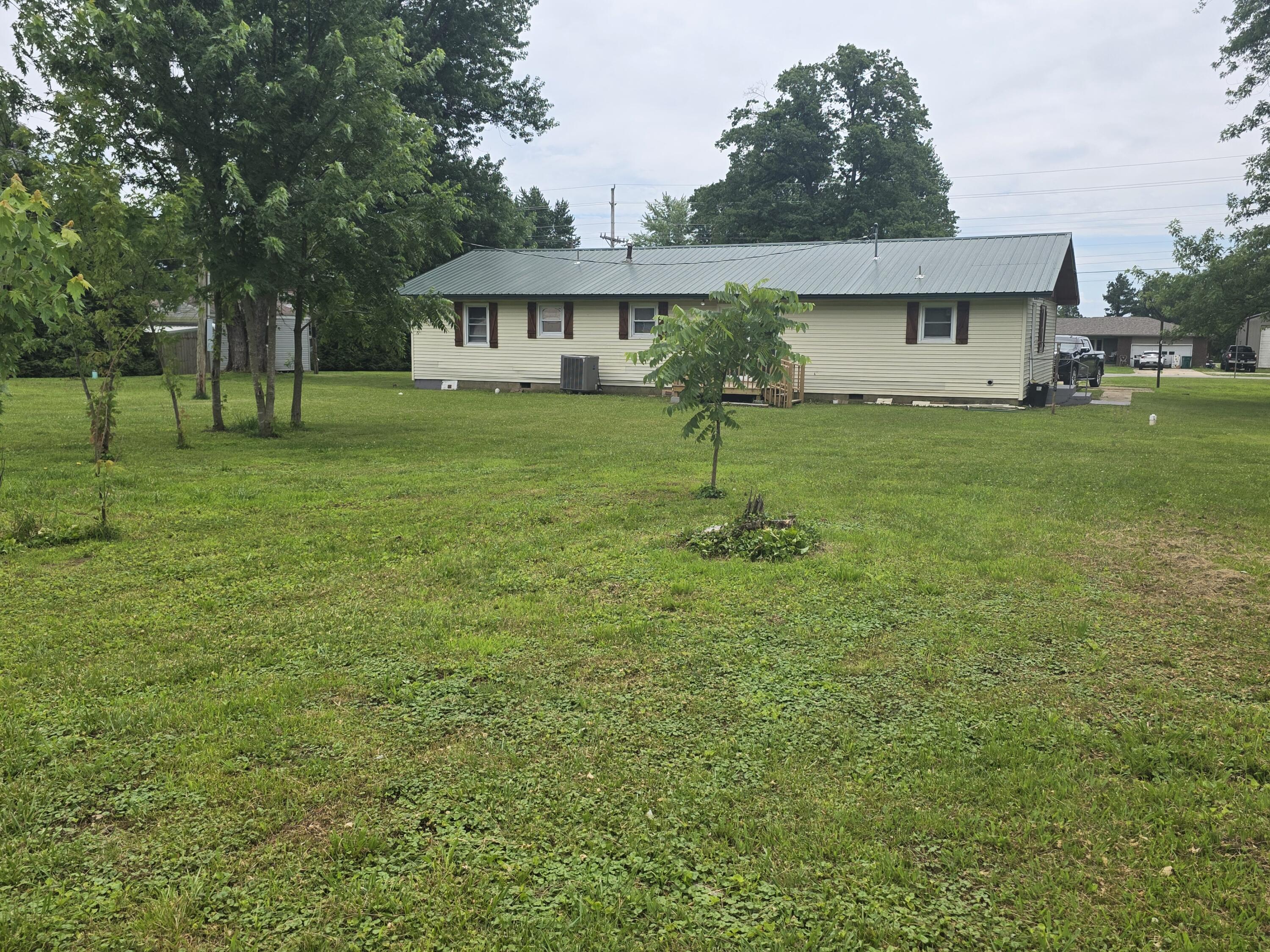 Photo 6 - Residential for sale – 1005 W Clouse Street  Mountain Grove, MO