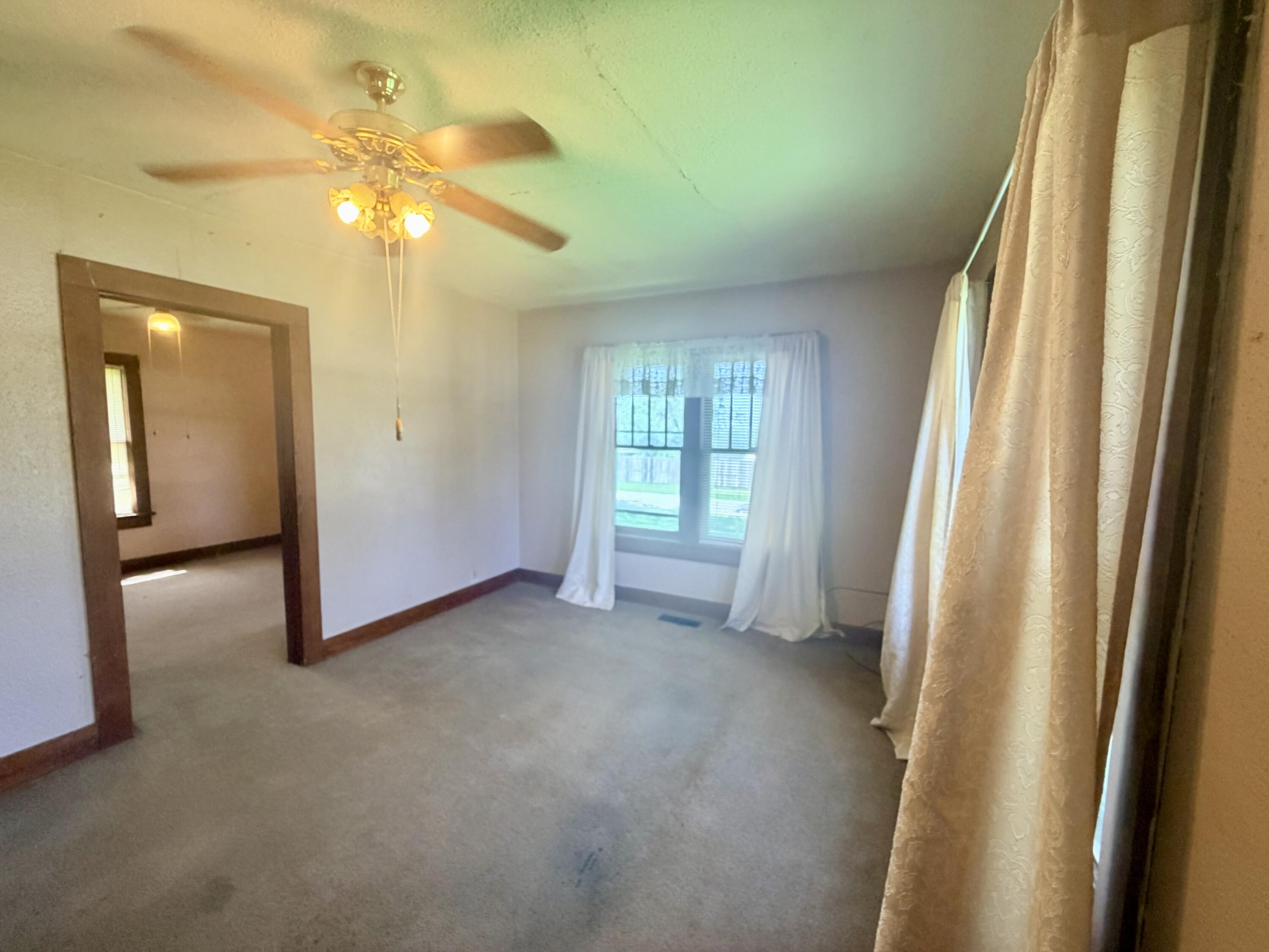 Photo 7 - Residential for sale – 204 S Macon Street  Jerico Springs, MO