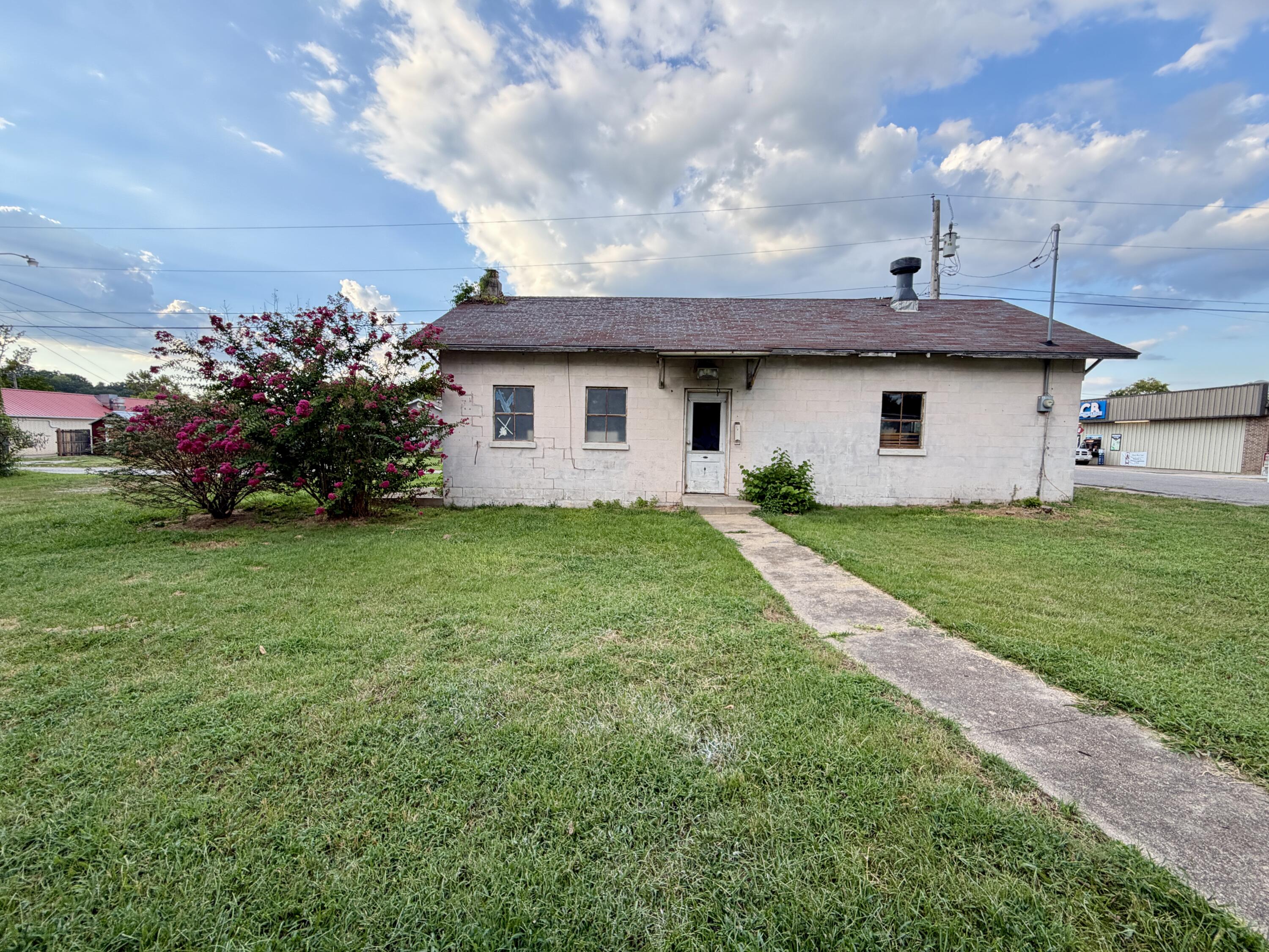 Photo 49 - Residential for sale – 1001 W Cass Avenue  West Plains, MO