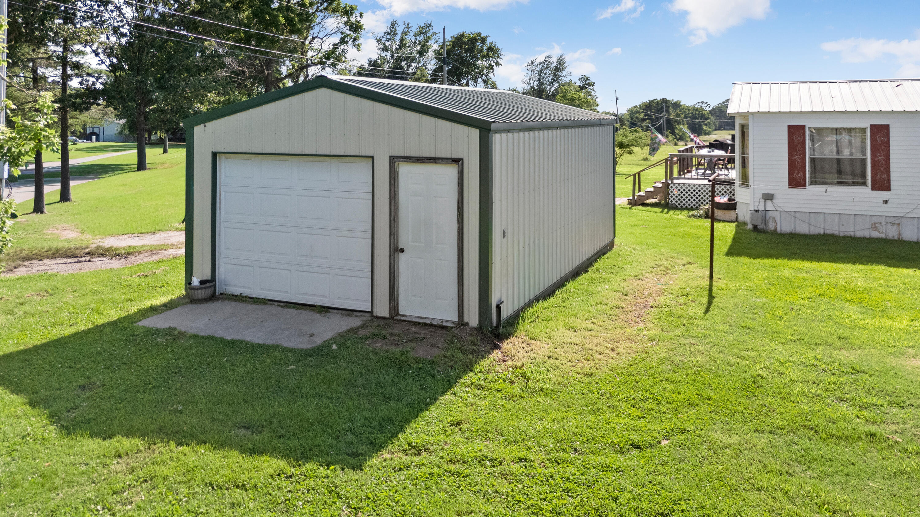 Photo 4 - Residential for sale – 105  Snooks Road  Exeter, MO