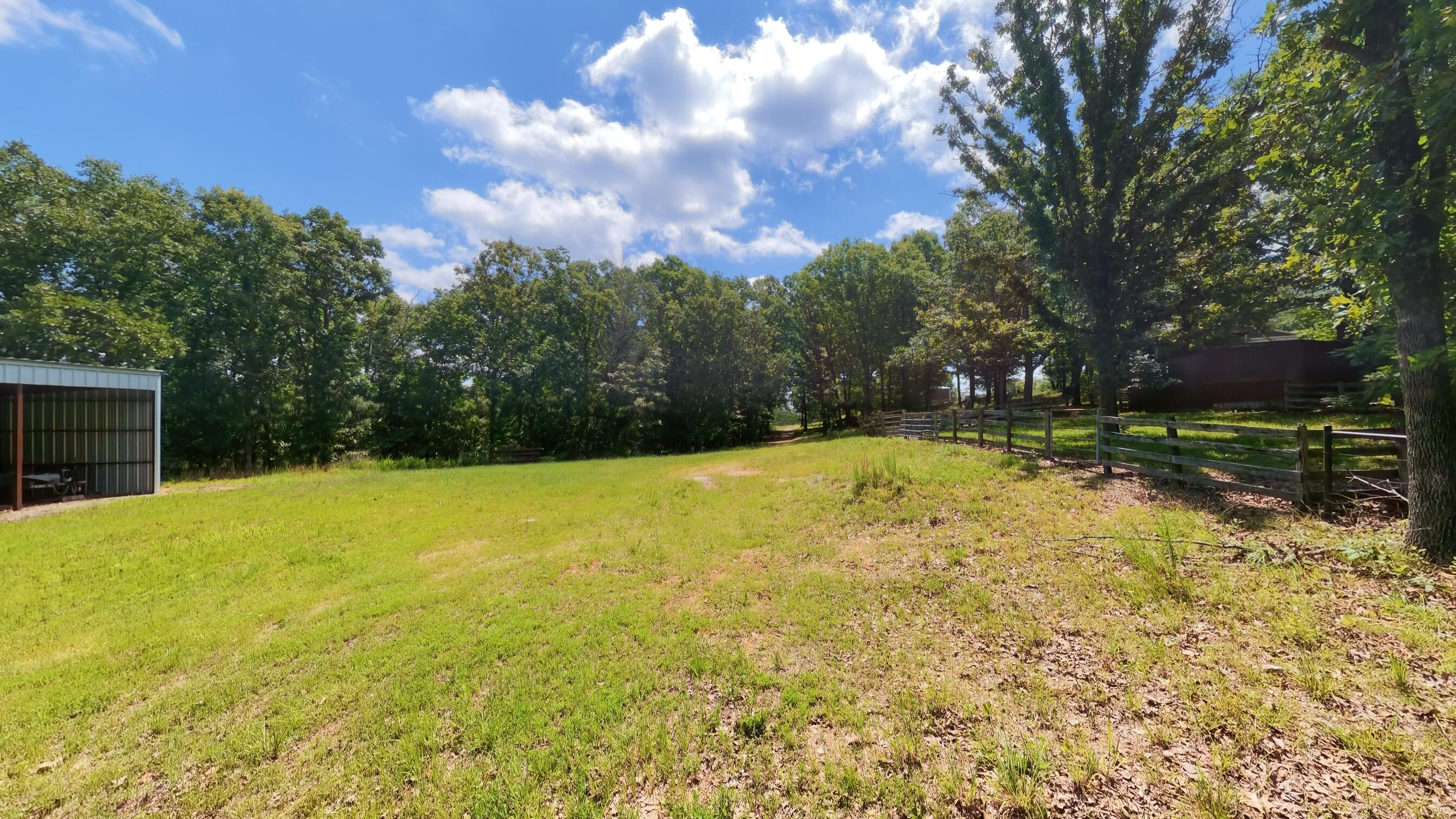 Photo 100 - Farm for sale – 506  Hansen Lane  Gainesville, MO