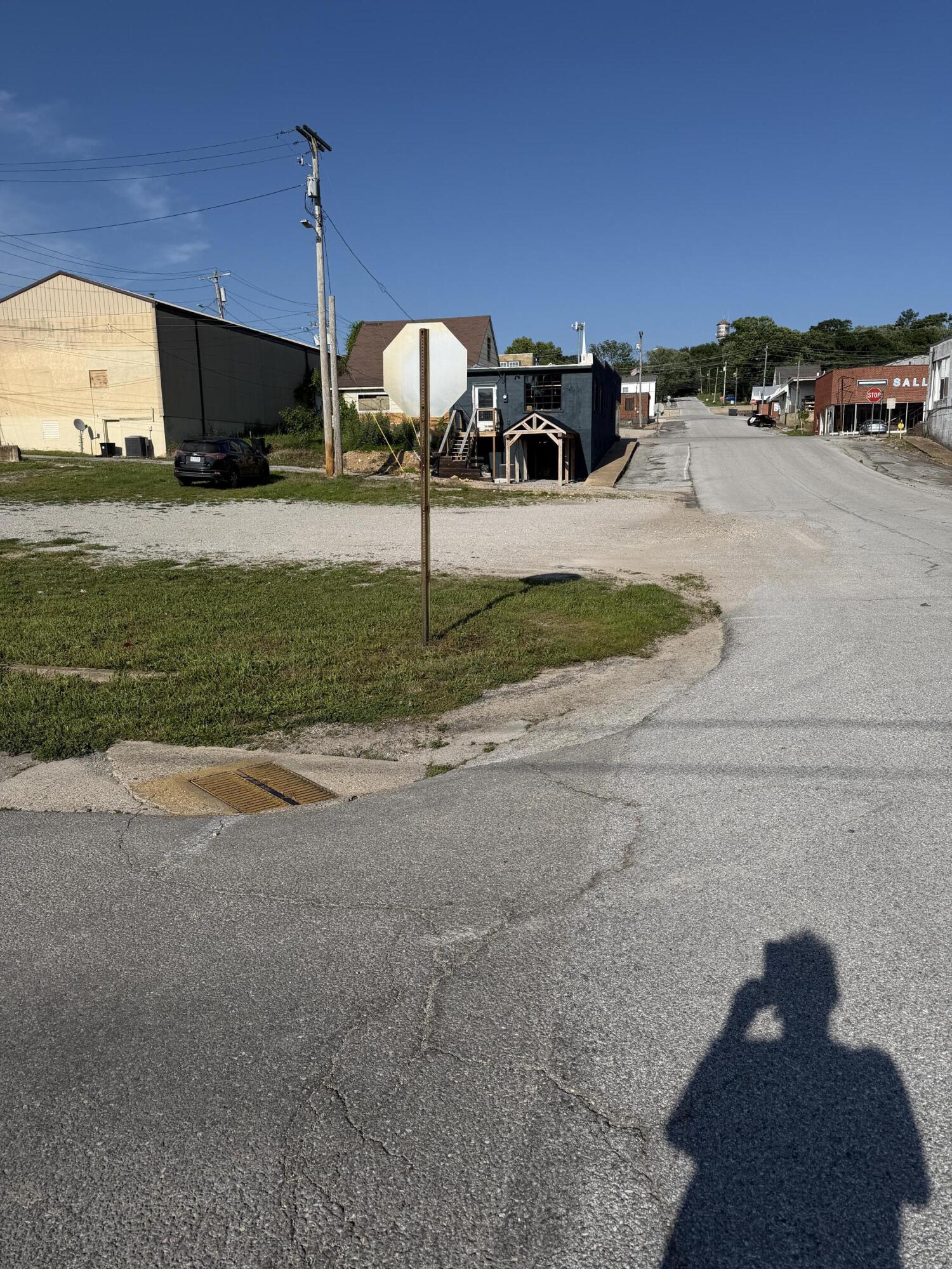 Land for sale – 130 W Webster Avenue  Ava, MO