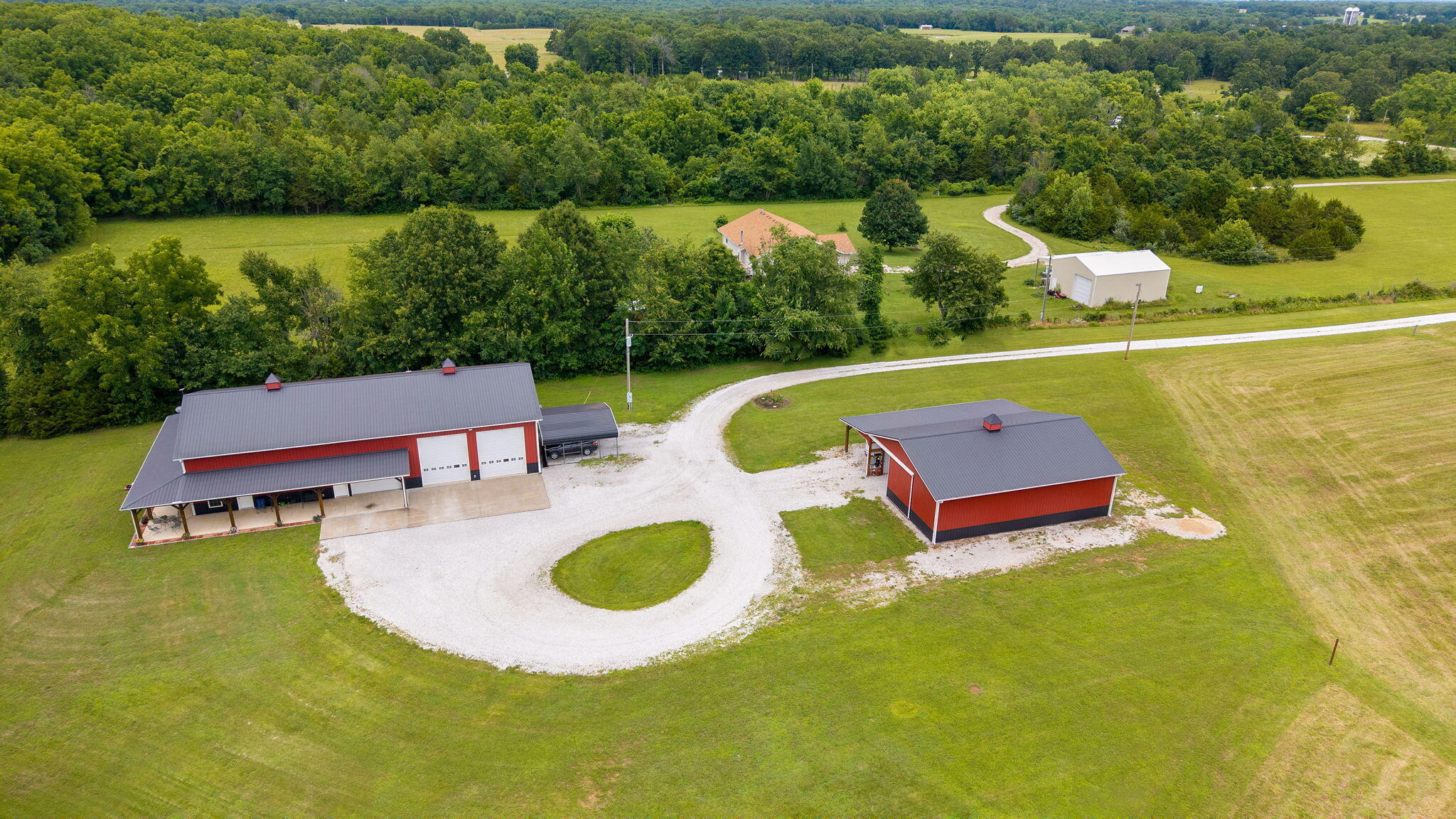 Photo 2 - Residential for sale – 3235 S Farm Road 227   Rogersville, MO