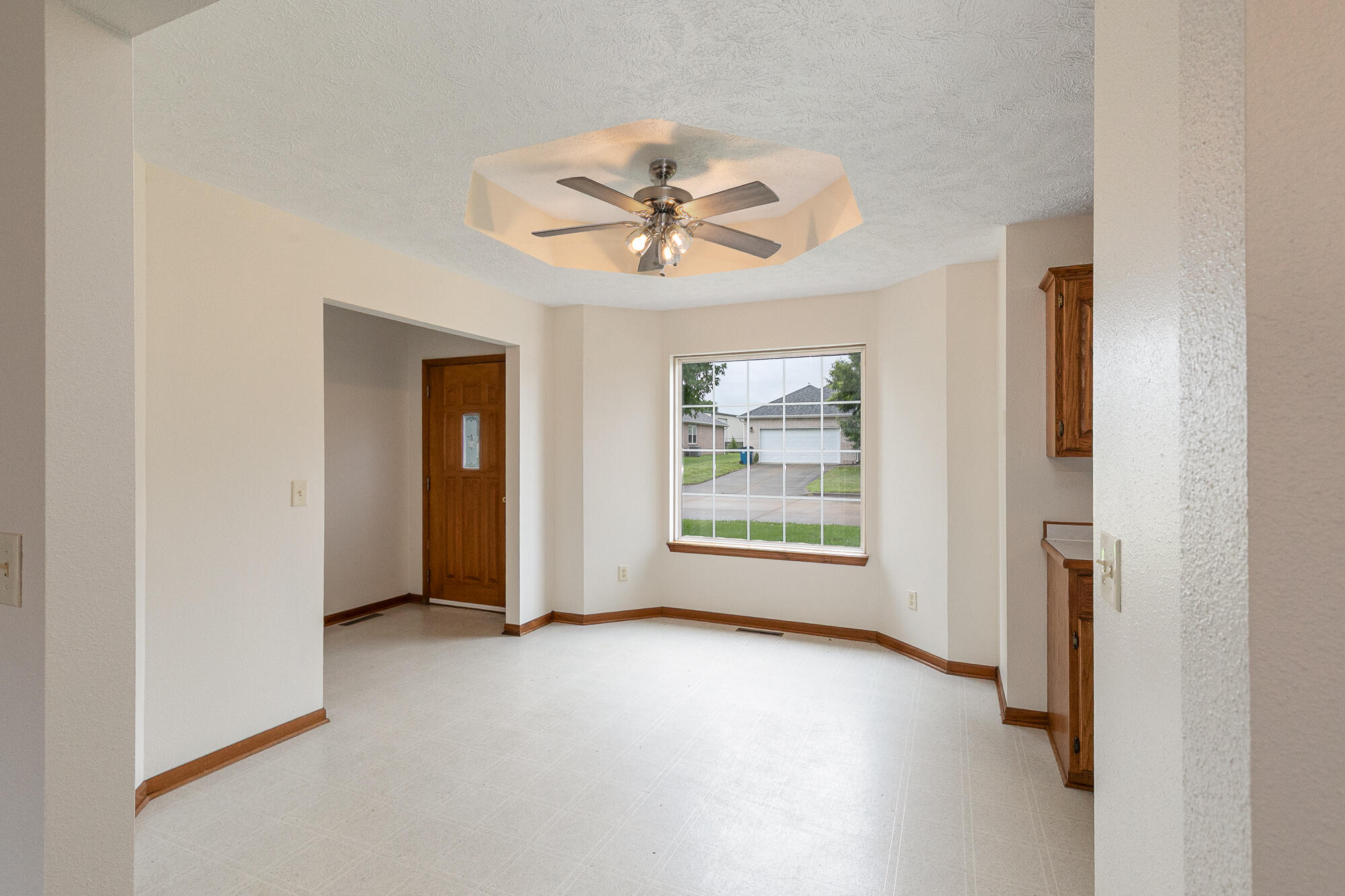 Photo 6 - Residential for sale – 2790 S Grant Avenue  Bolivar, MO