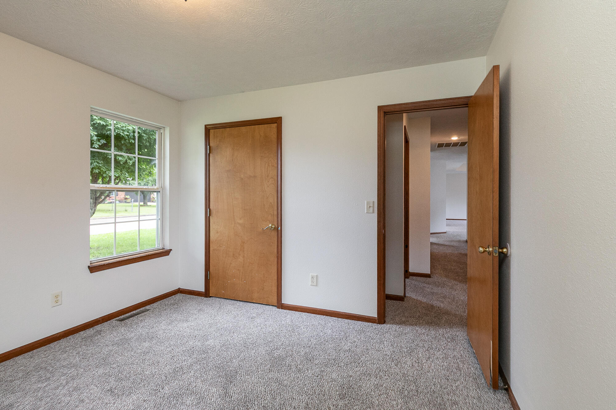 Photo 18 - Residential for sale – 2790 S Grant Avenue  Bolivar, MO