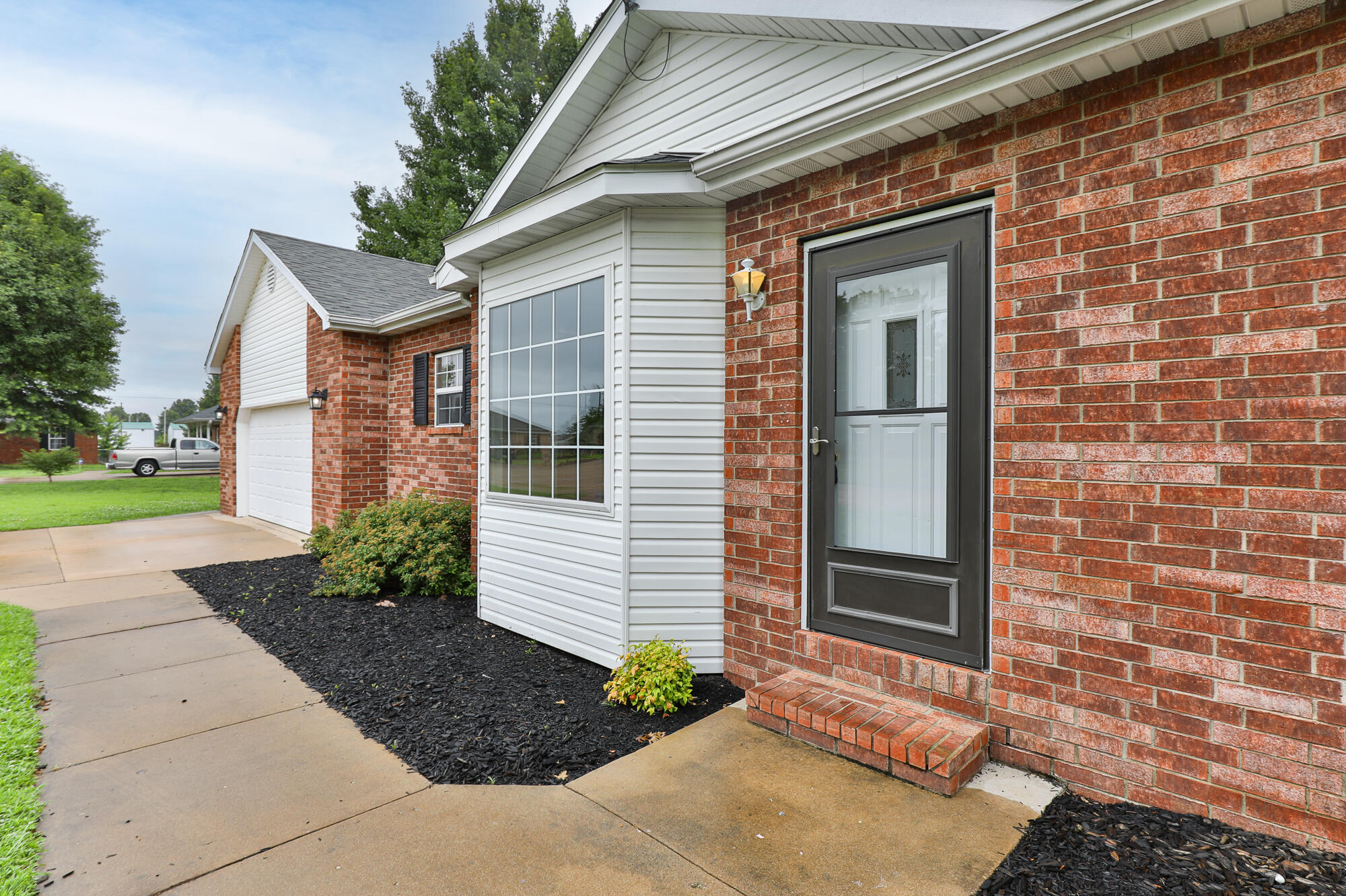 Photo 3 - Residential for sale – 2790 S Grant Avenue  Bolivar, MO