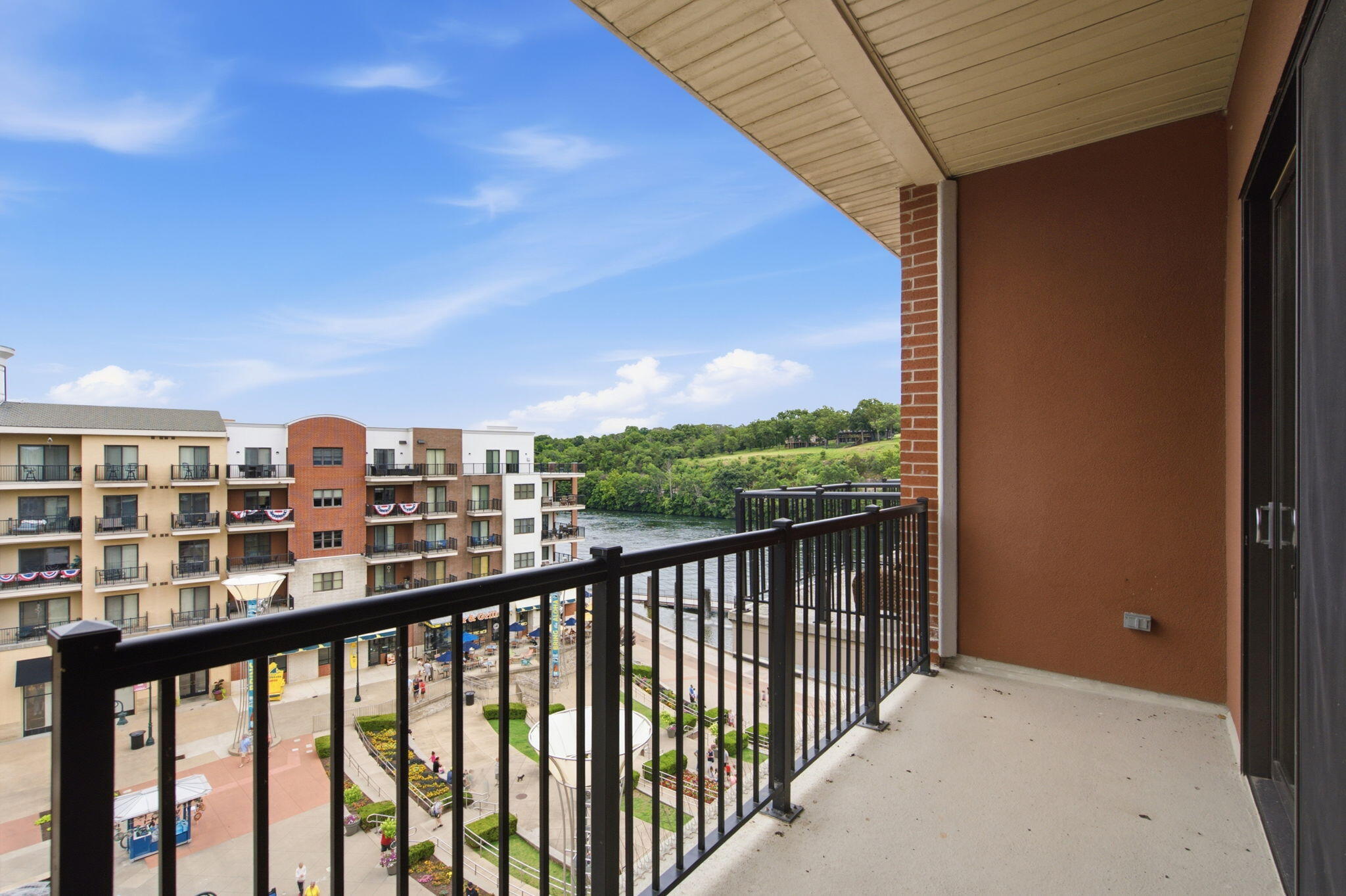 Photo 32 - Residential for sale – 10512  Branson Landing Boulevard  Branson, MO