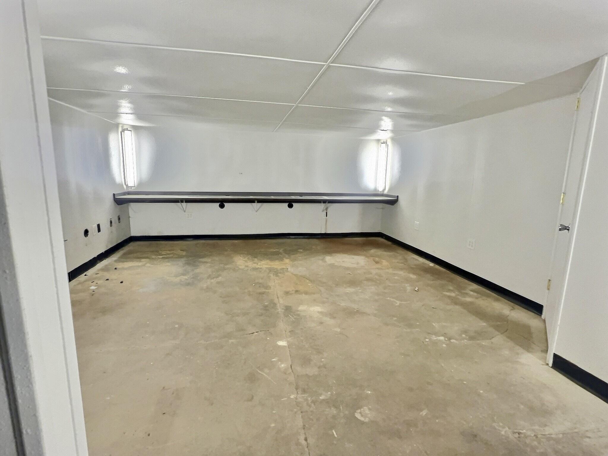 Photo 26 - Commercial Sale for sale – 402 E Broadway   Monett, MO