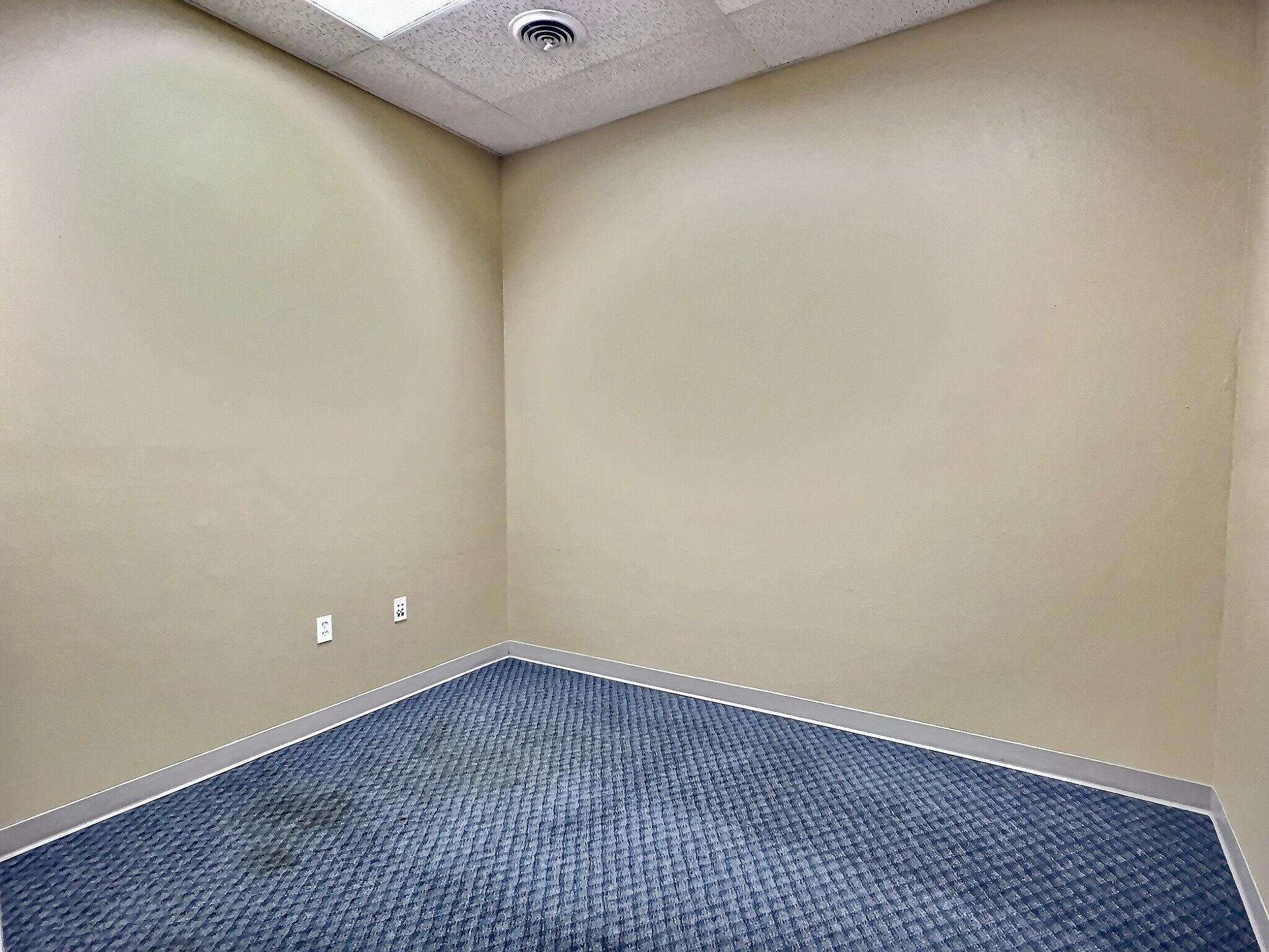Photo 6 - Commercial Sale for sale – 402 E Broadway   Monett, MO