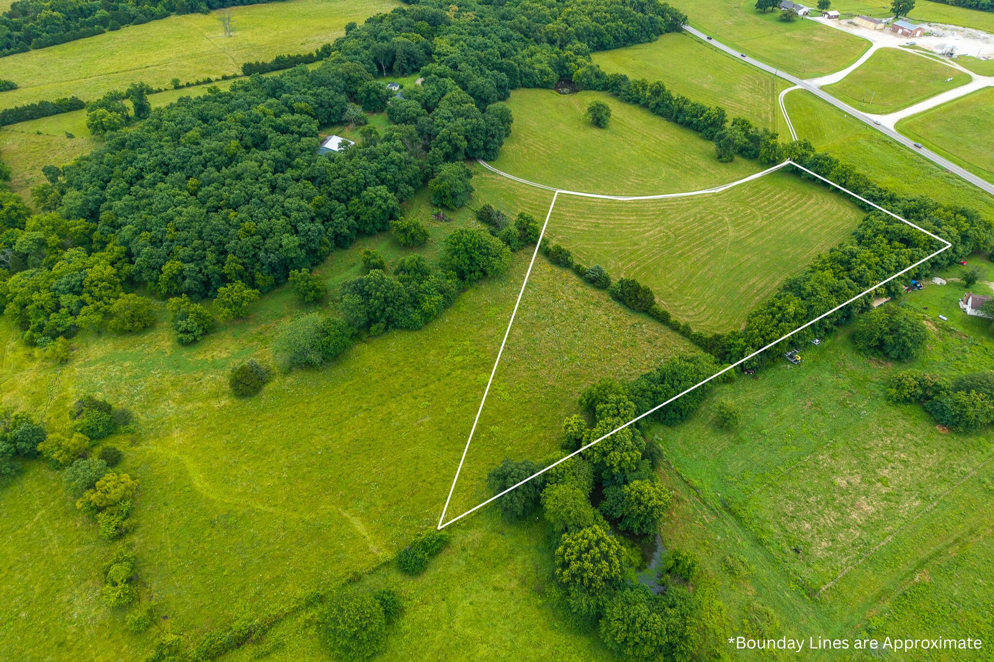 Land for sale – 3  State Highway 32   Stockton, MO
