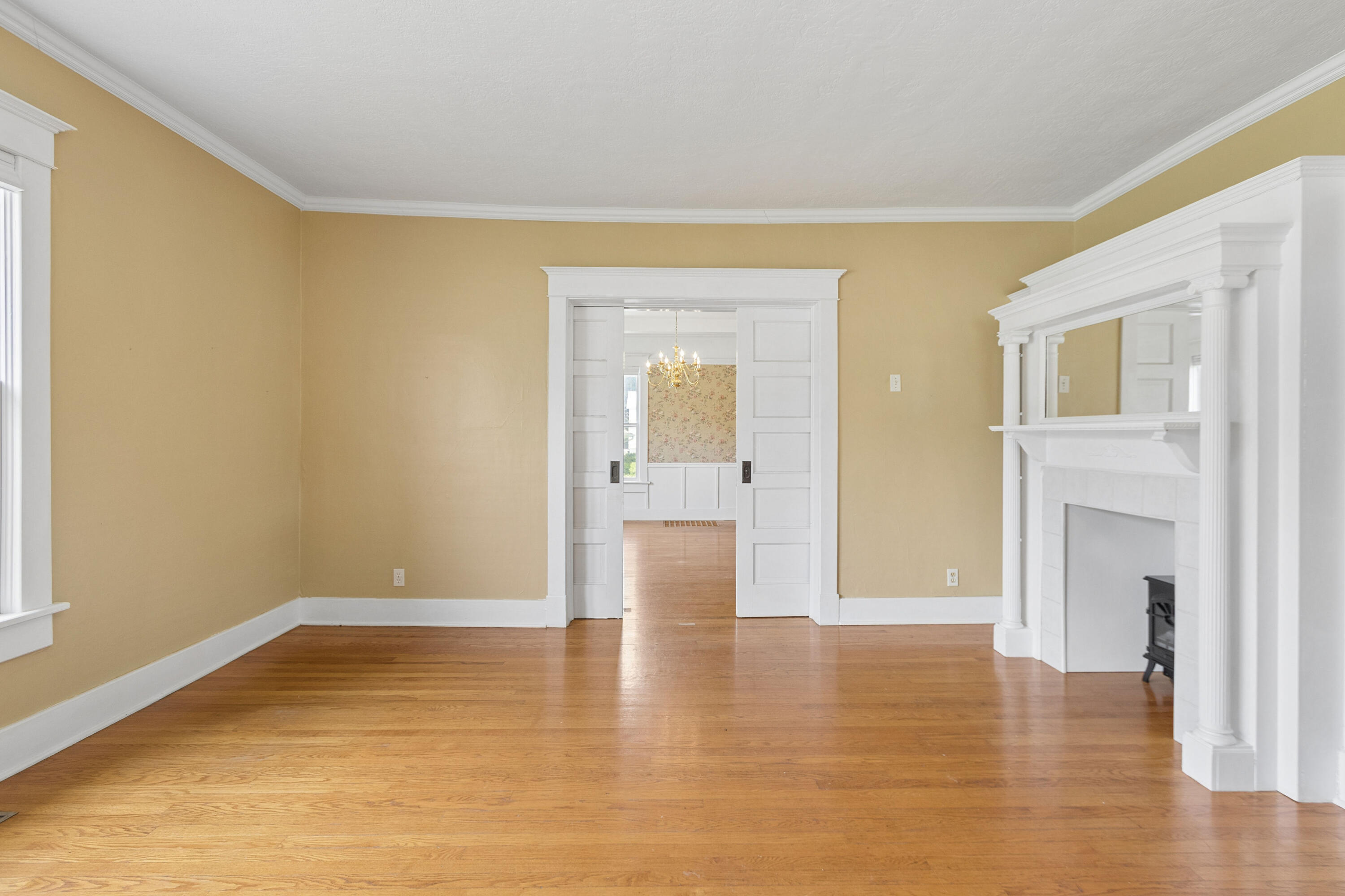 Photo 16 - Residential for sale – 605  South Street  Stockton, MO