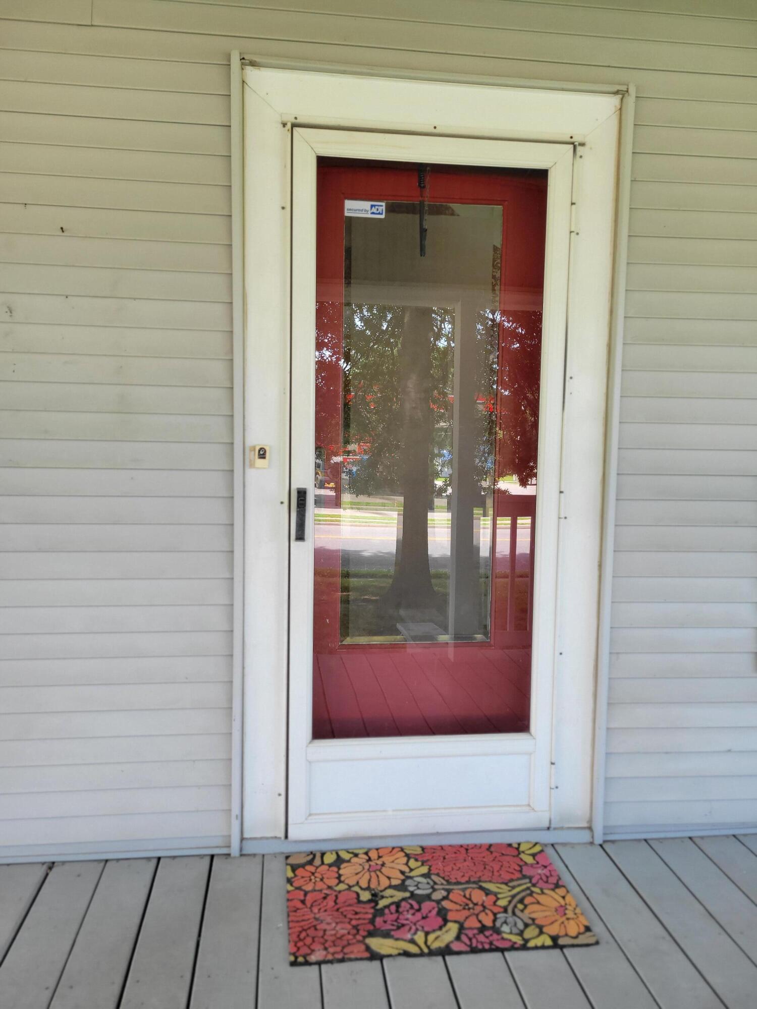 Photo 11 - Residential for sale – 605  South Street  Stockton, MO