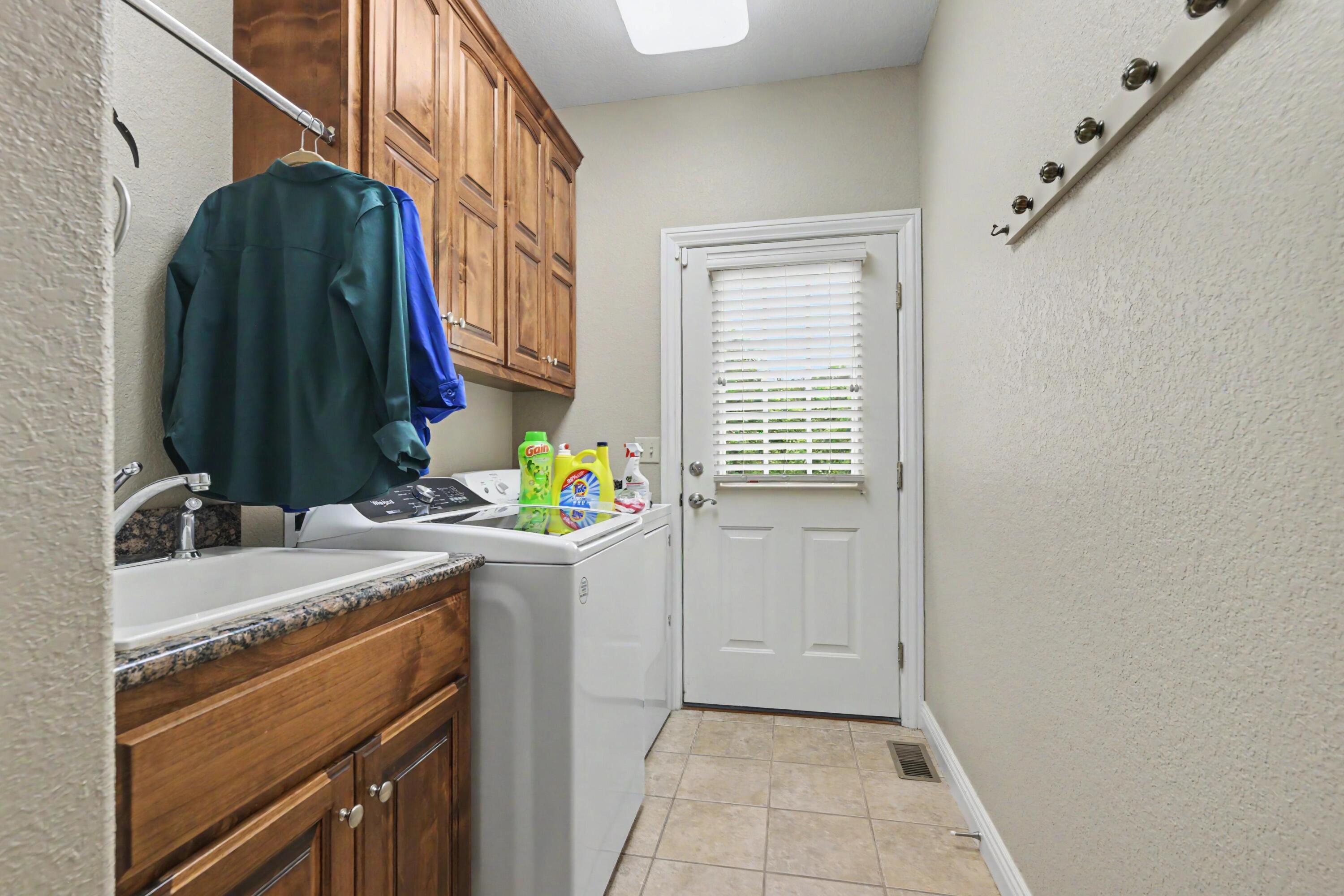 Photo 33 - Residential for sale – 1701  Village Lane  Neosho, MO