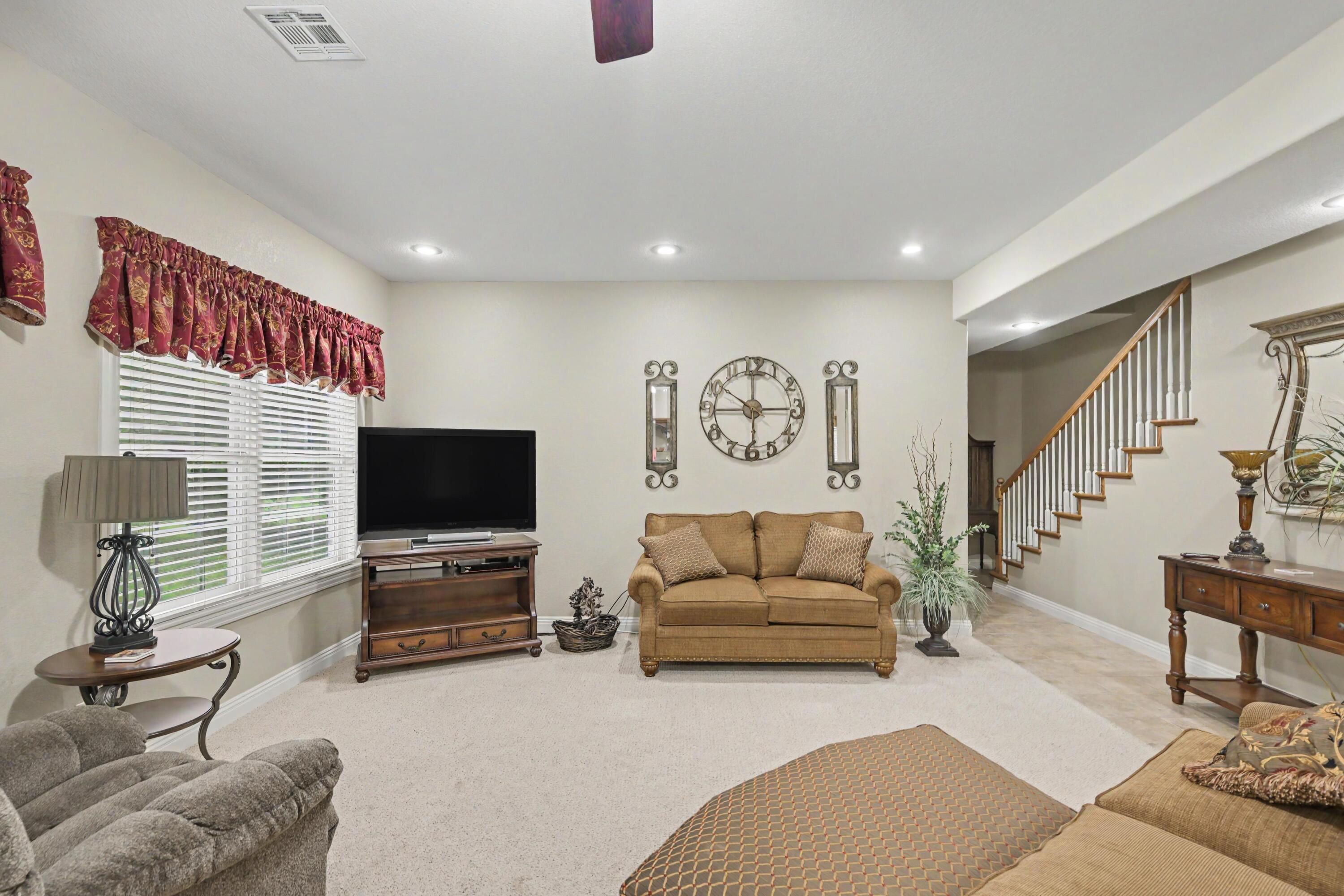 Photo 34 - Residential for sale – 1701  Village Lane  Neosho, MO