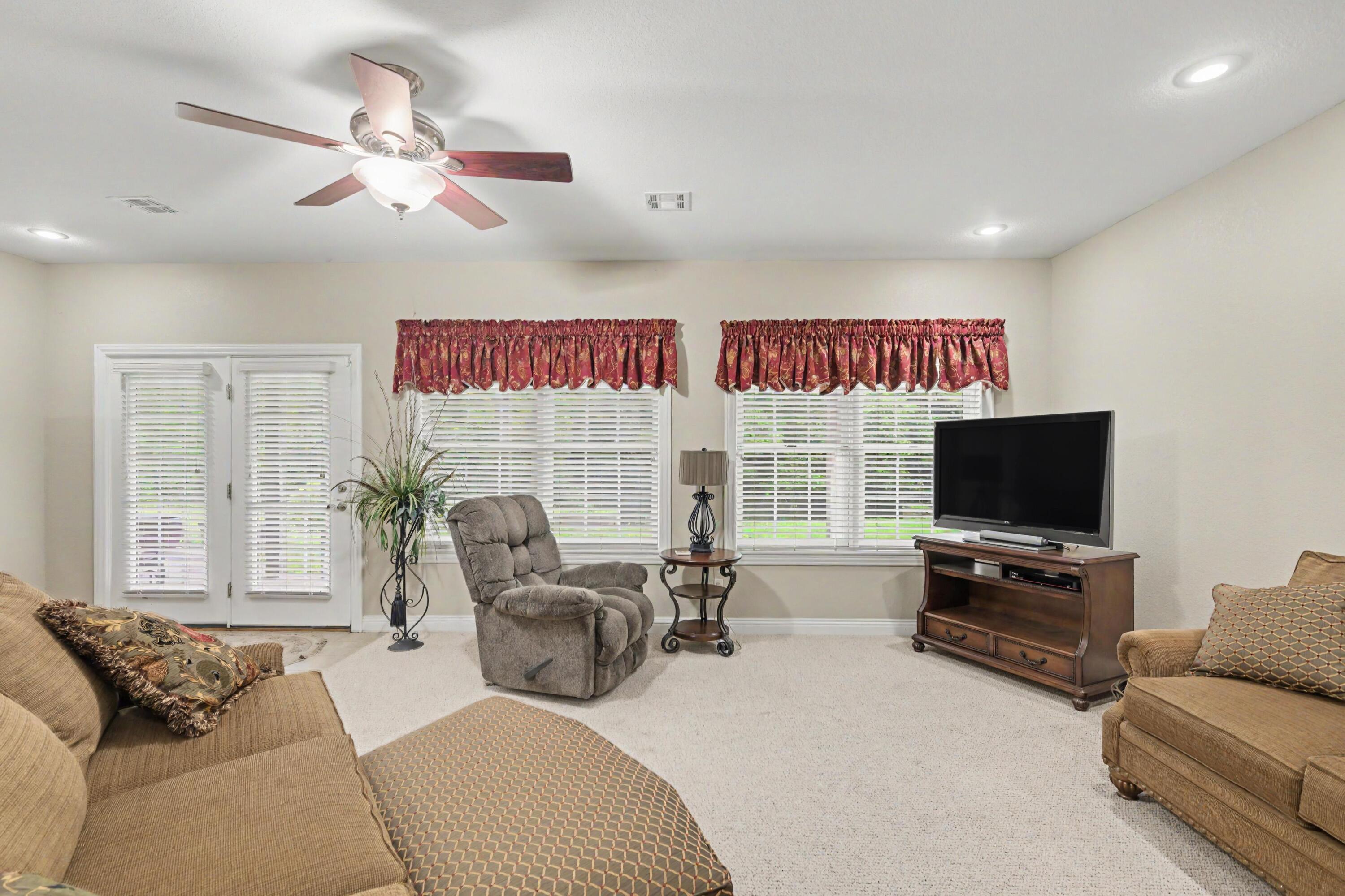 Photo 36 - Residential for sale – 1701  Village Lane  Neosho, MO