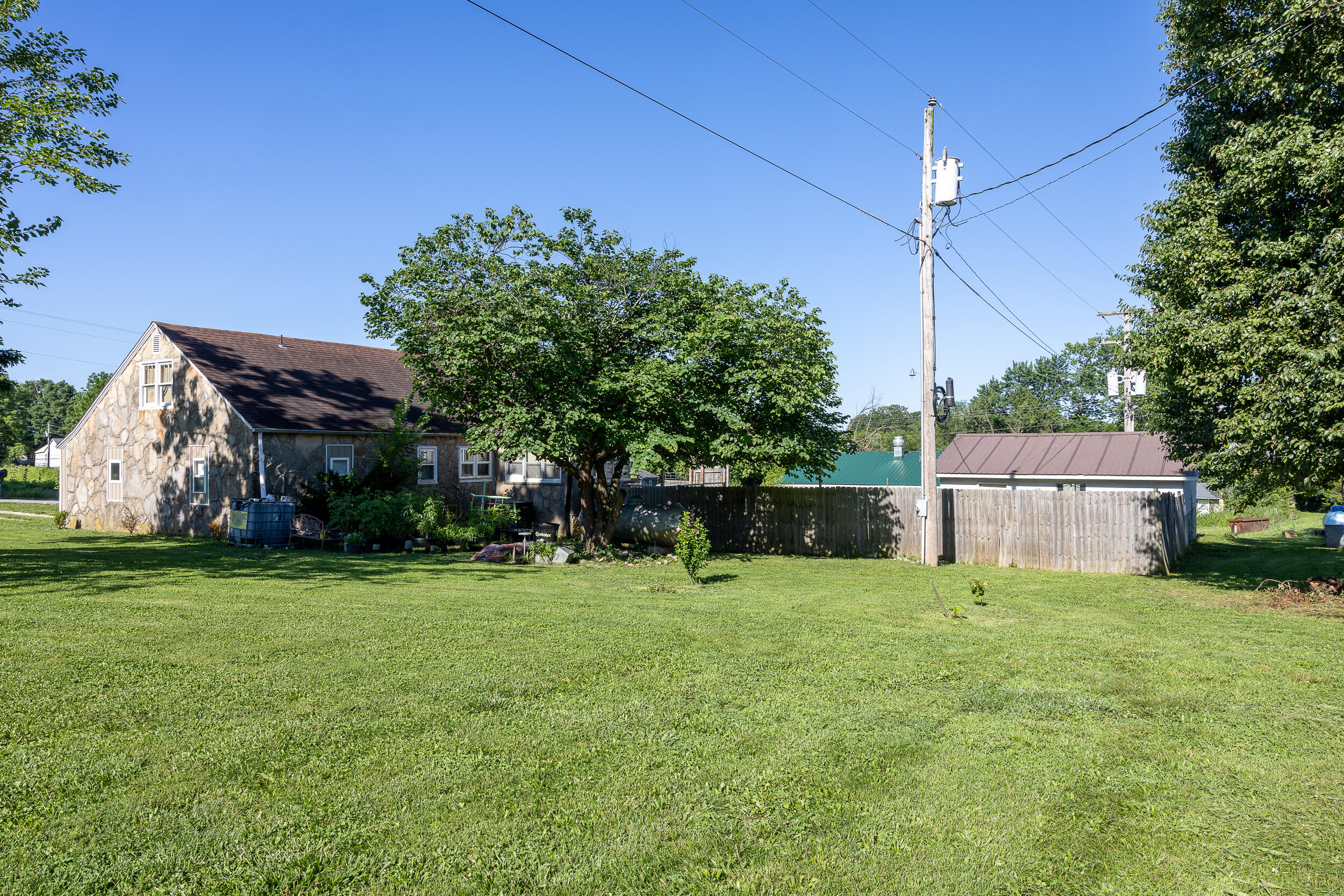 Photo 33 - Residential for sale – 339  First Street  Summersville, MO