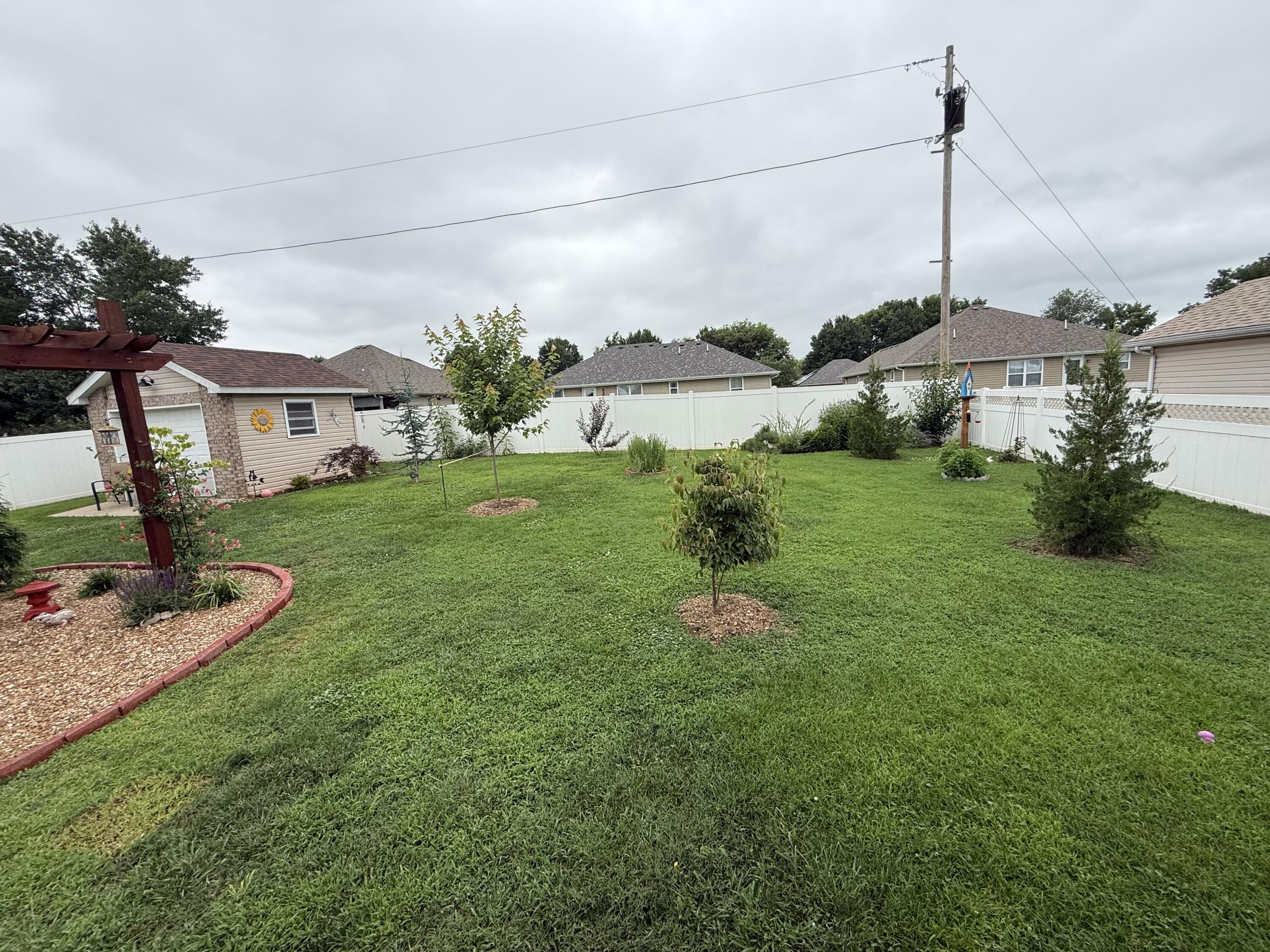 Photo 23 - Residential for sale – 475 S Gary Avenue  Bolivar, MO