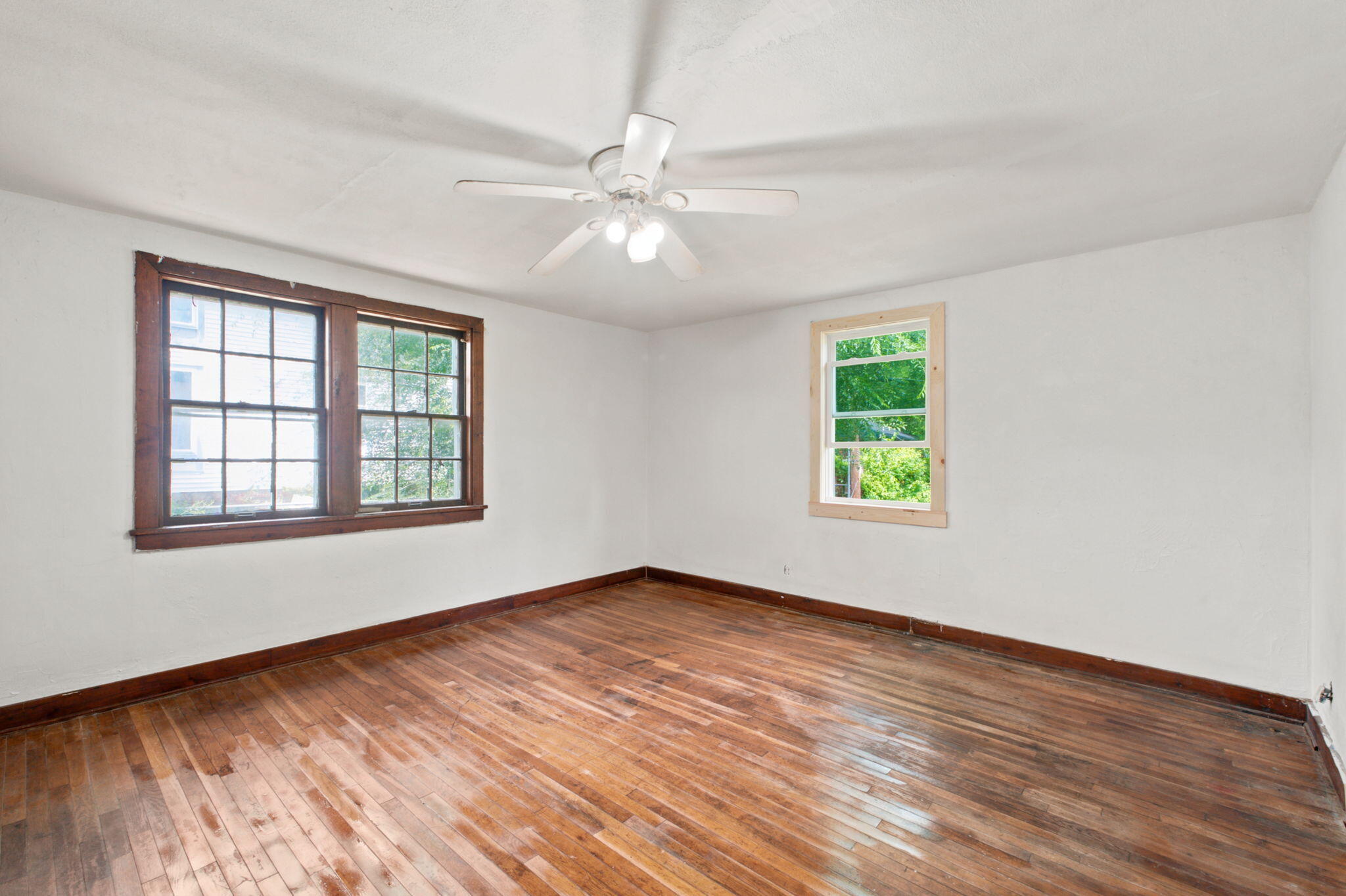 Photo 15 - Residential for sale – 409 E Olive Street  Bolivar, MO
