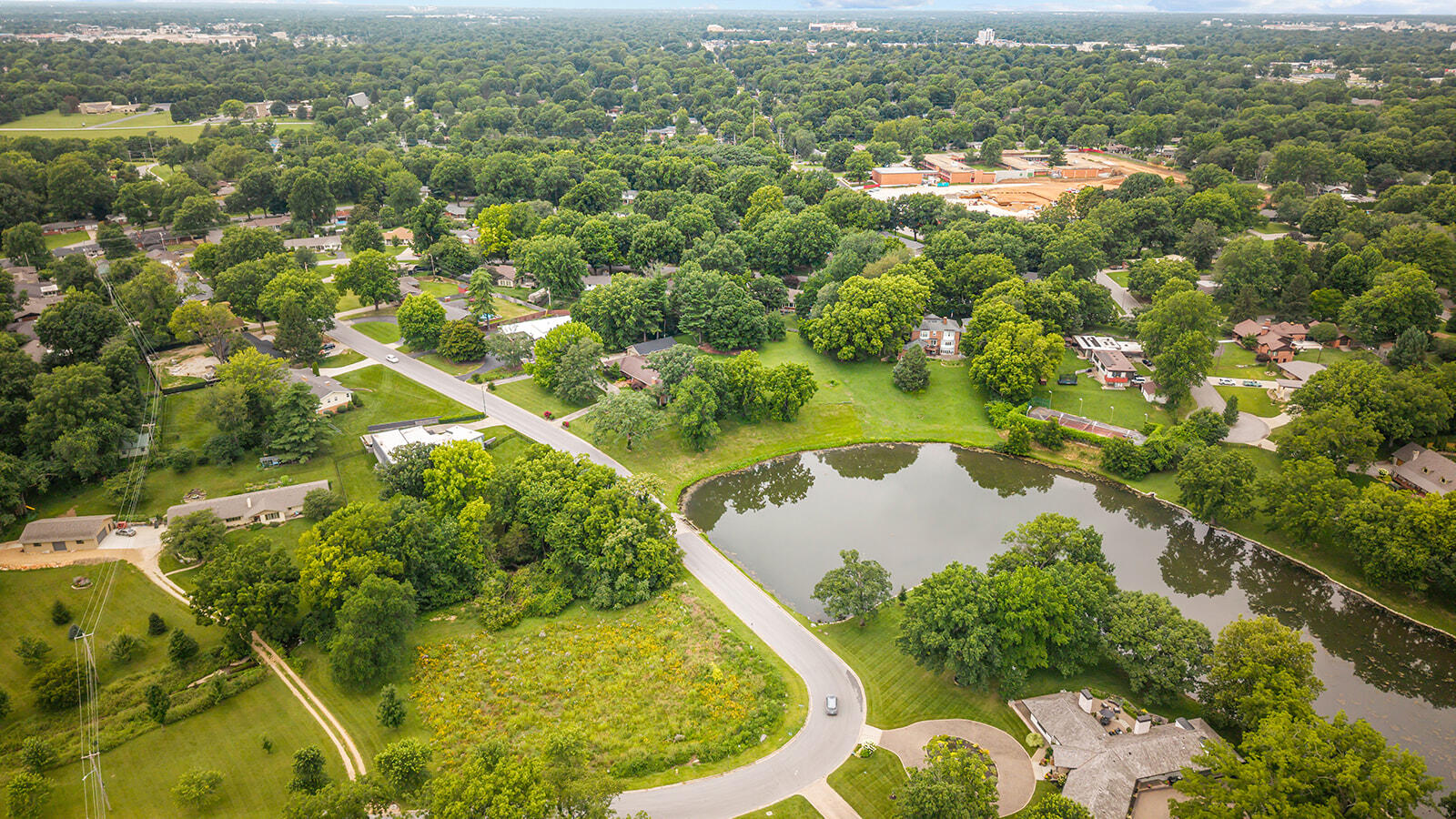 Photo 6 - Residential for sale – 2266 S Meadowview Avenue  Springfield, MO