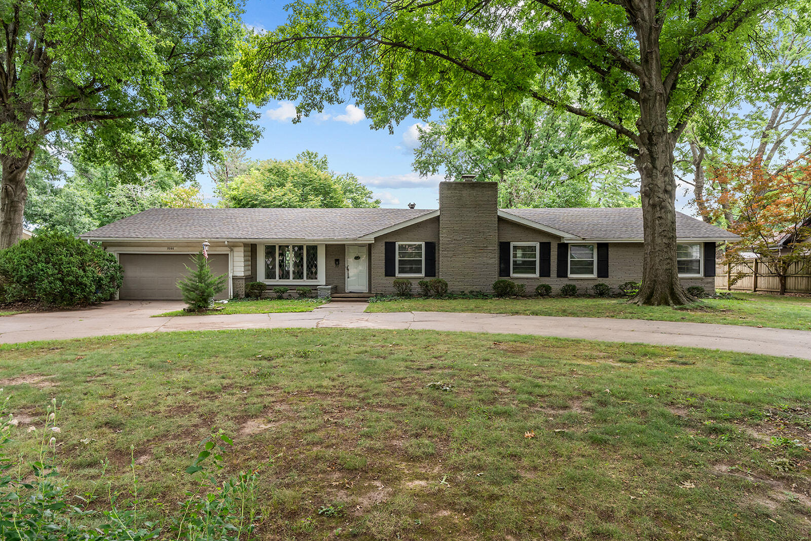Photo 12 - Residential for sale – 2266 S Meadowview Avenue  Springfield, MO