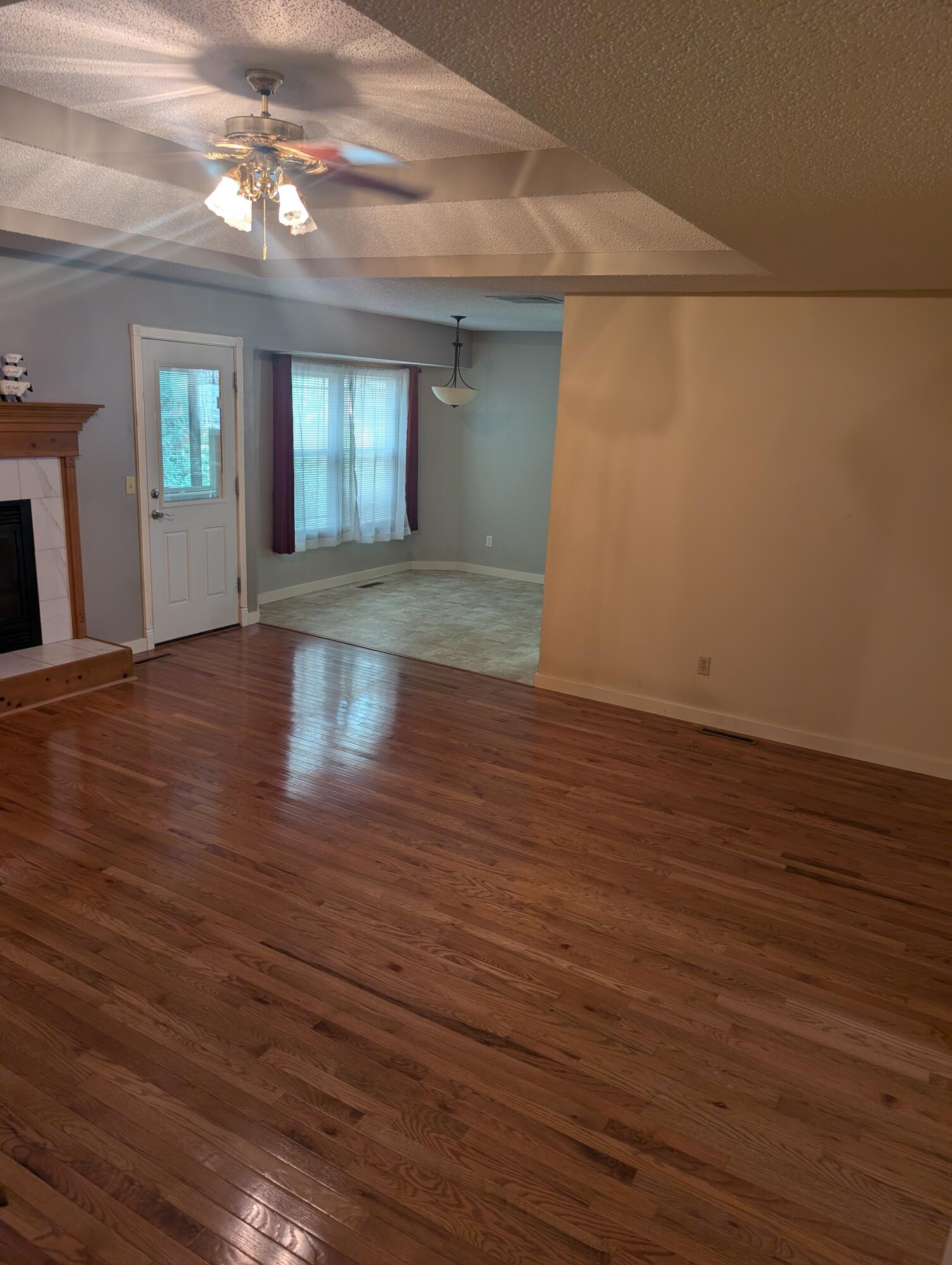 Photo 7 - Residential for sale – 3737 S Oak Avenue  Springfield, MO