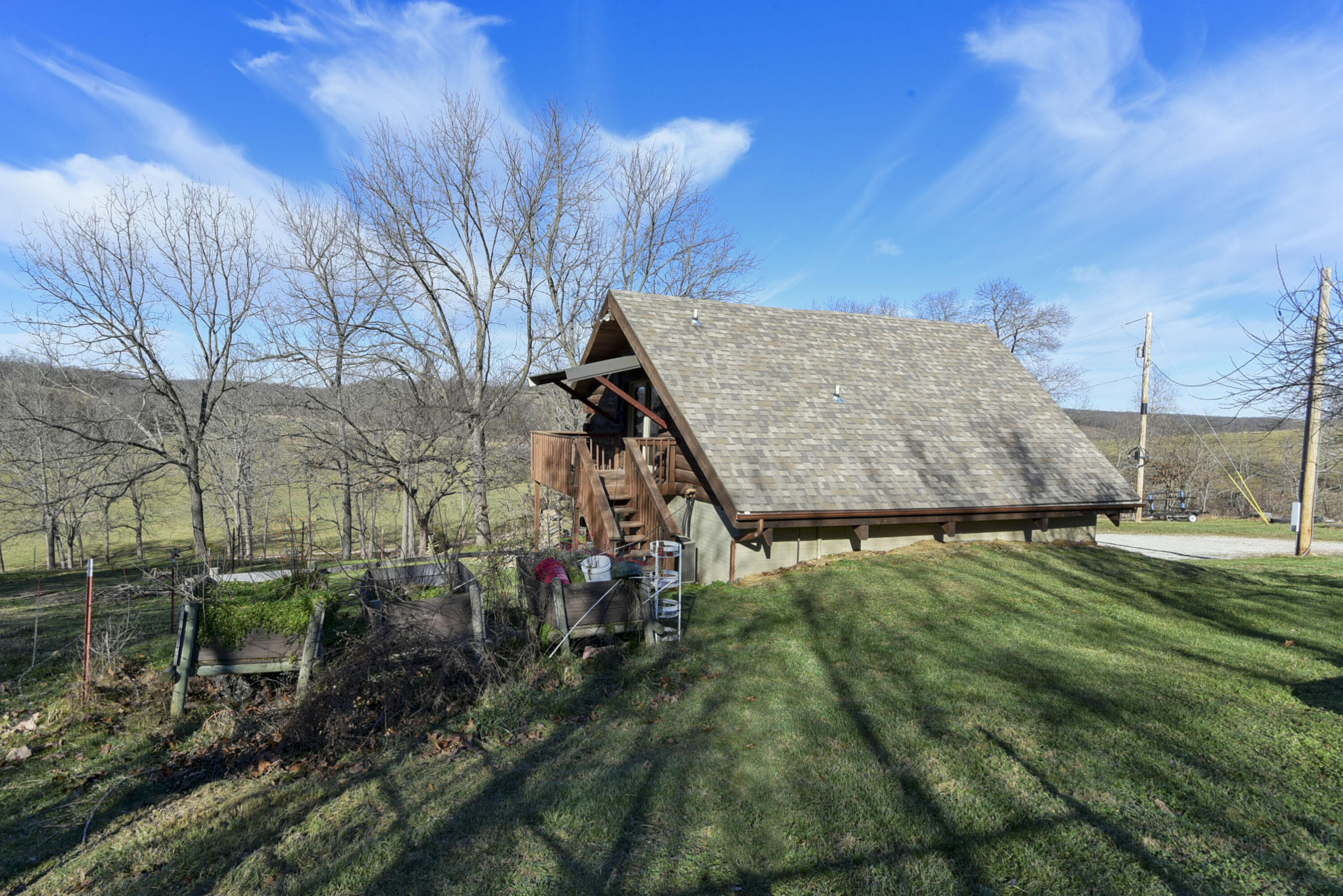 Photo 23 - Residential for sale – 19005  Farm Road 1170   Cassville, MO