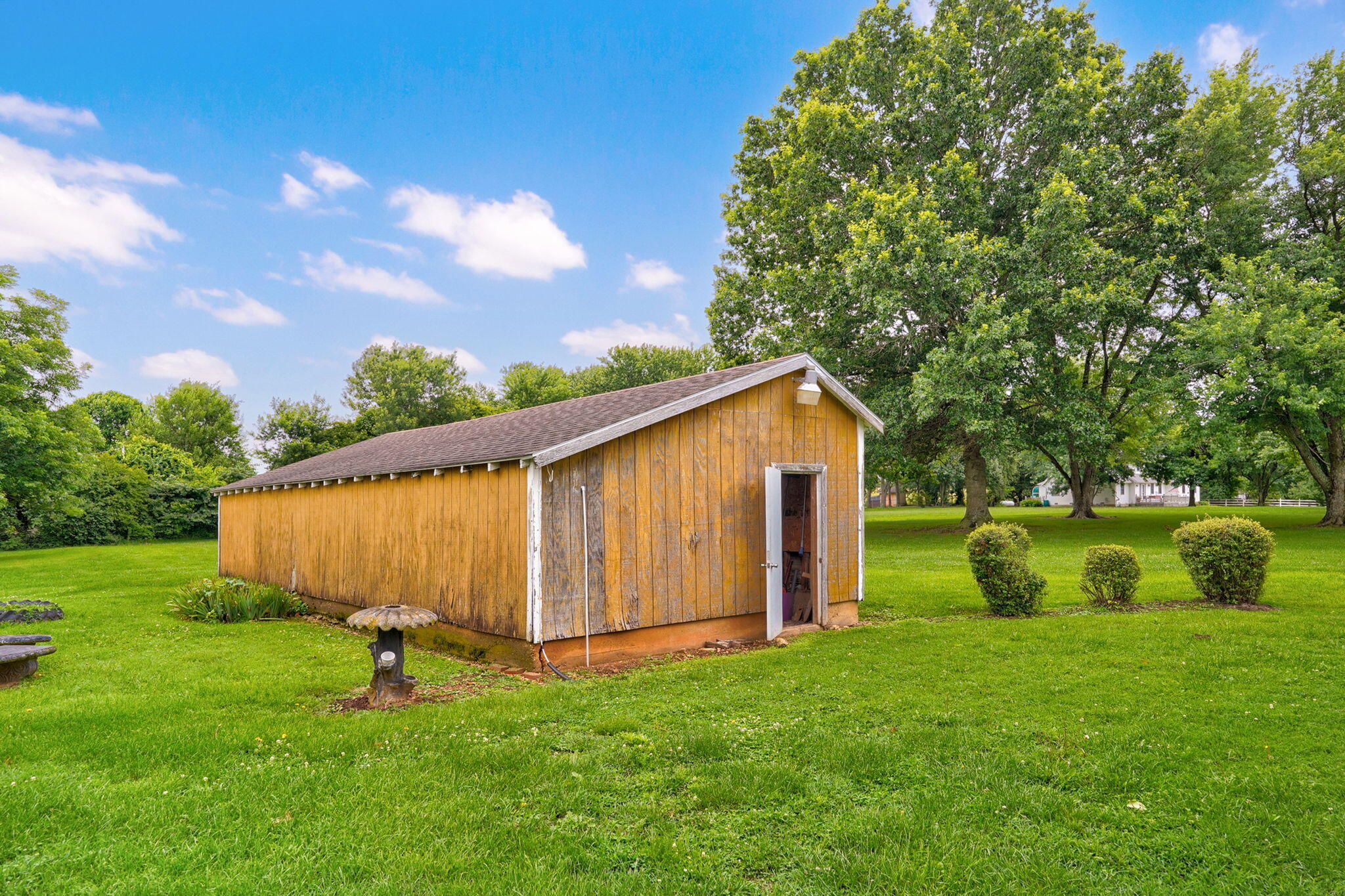 Photo 11 - Residential for sale – 7810  State Highway 14   Sparta, MO