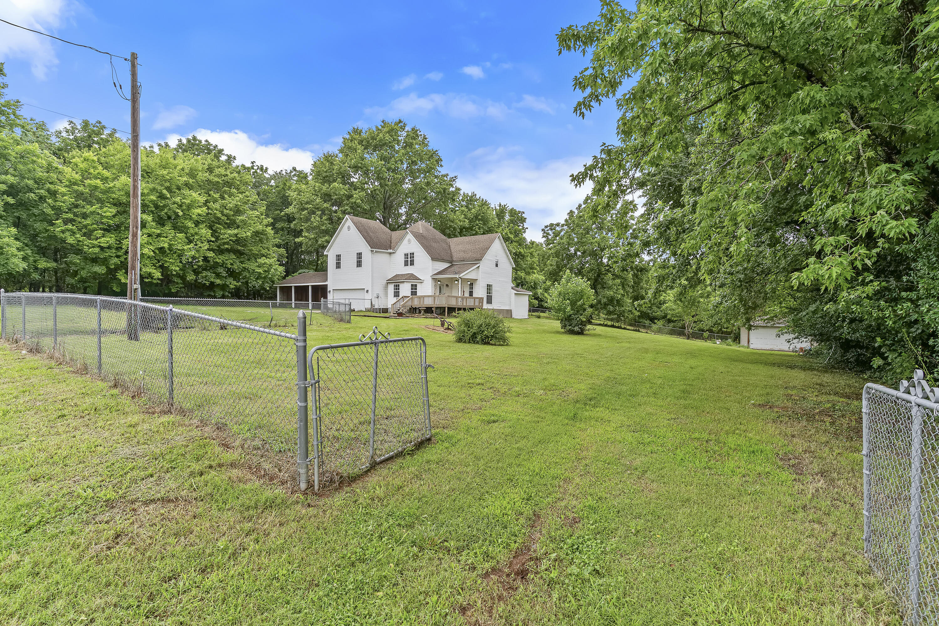 Photo 3 - Residential for sale – 8199 W Farm Road 76   Willard, MO