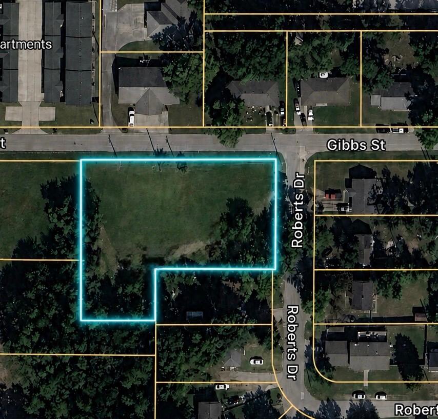 Land for sale – 355&357 Roberts & 558 Gibbs Dr Mt Vernon, MO