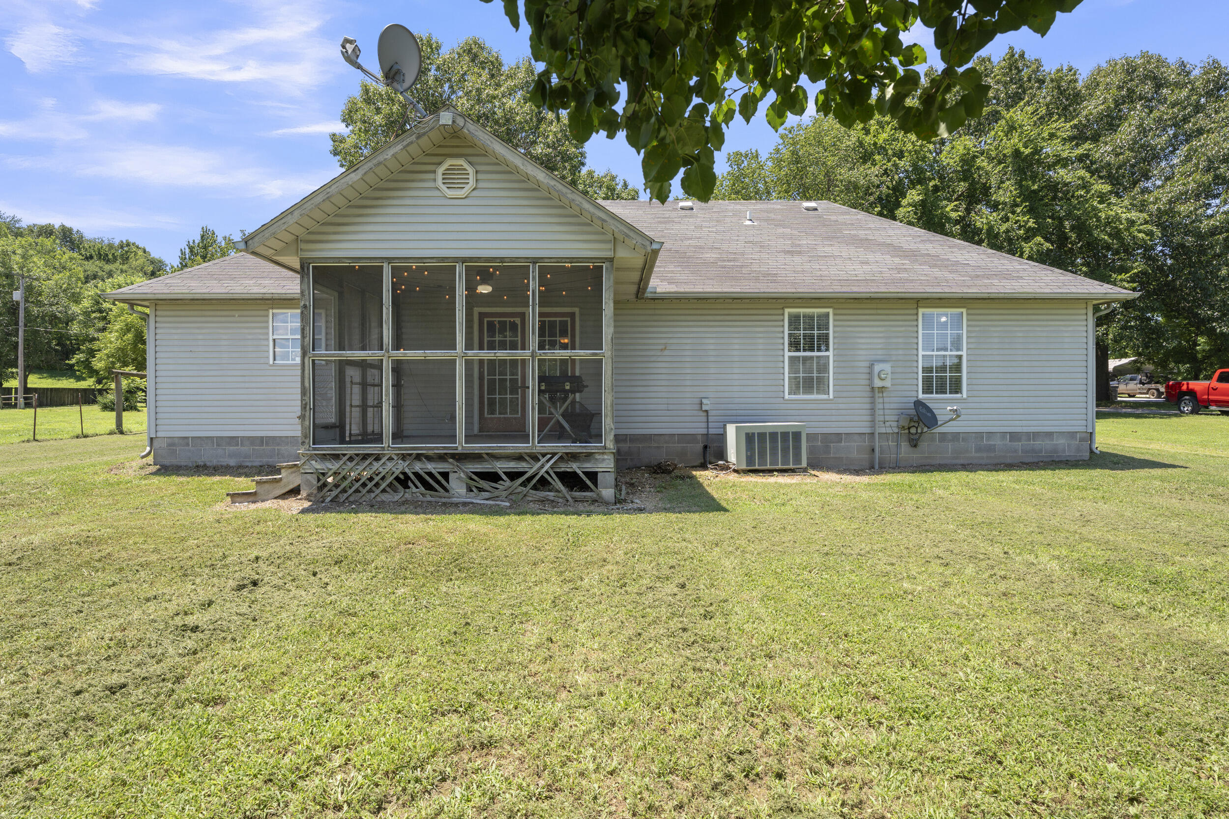 Photo 25 - Residential for sale – 712  Mill Street  Southwest City, MO