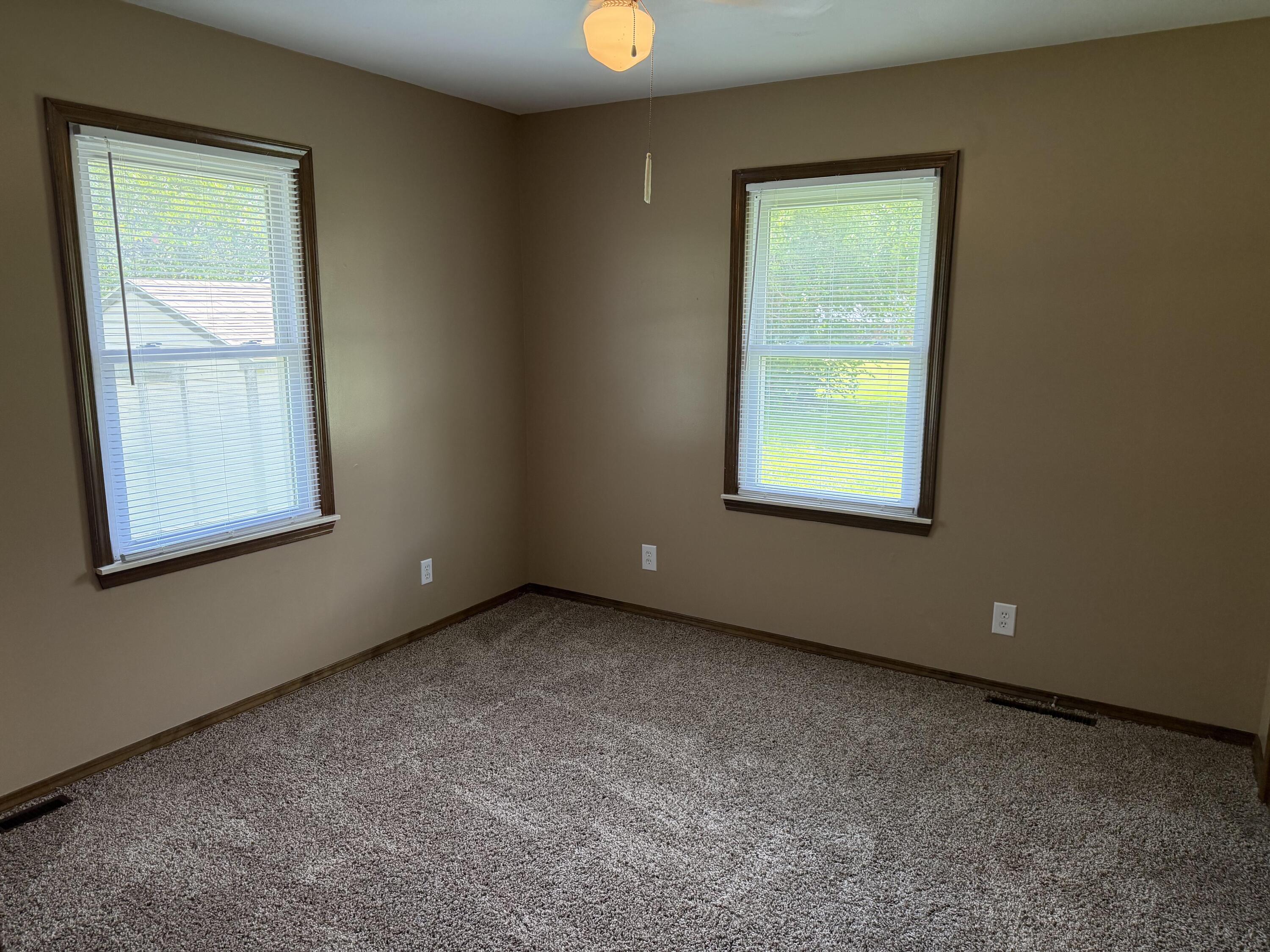 Photo 16 - Residential for sale – 17  Sherwood Trail  Buffalo, MO