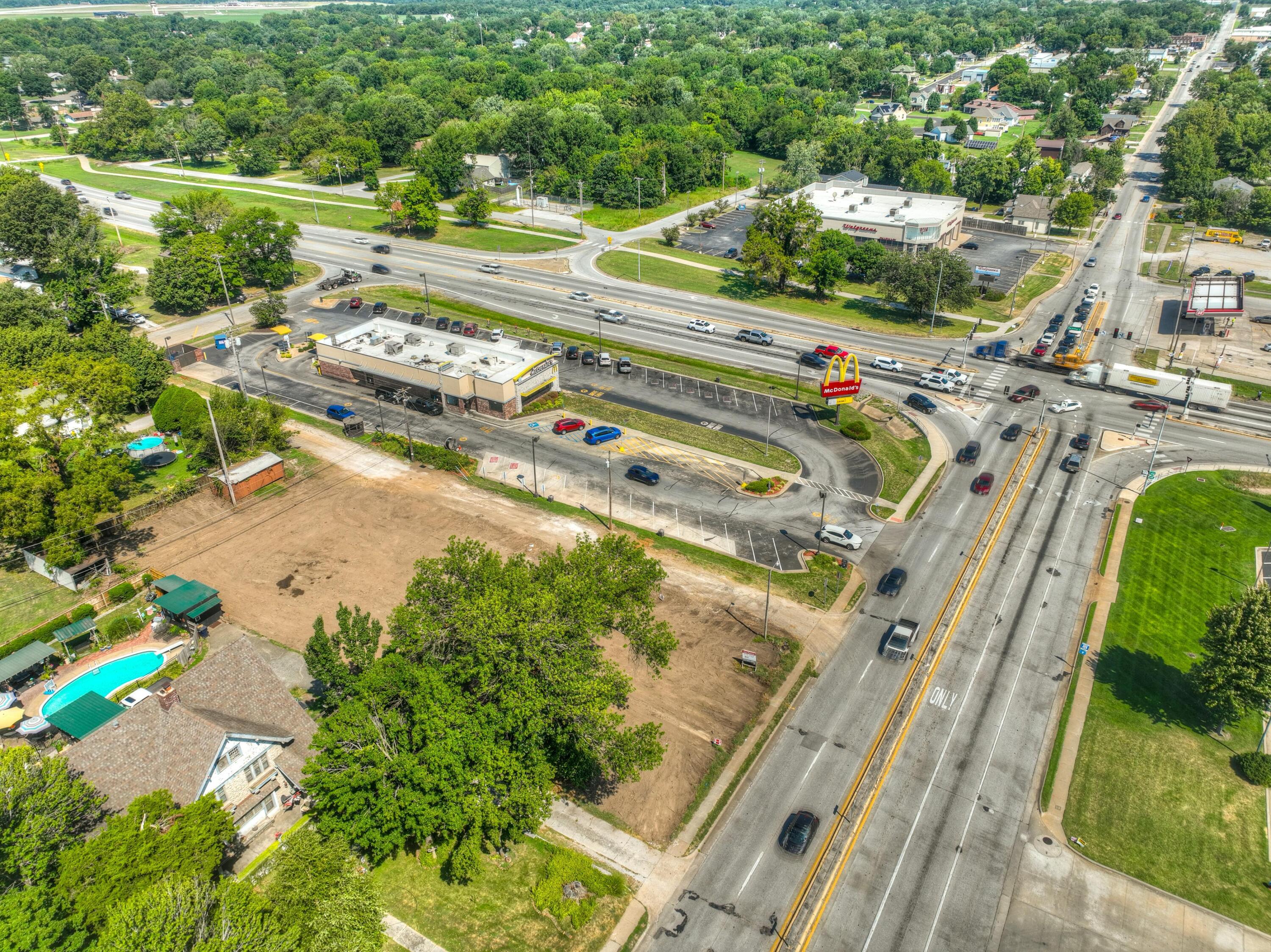 Photo 9 - Commercial Sale for sale – 502 S Madison Street  Webb City, MO