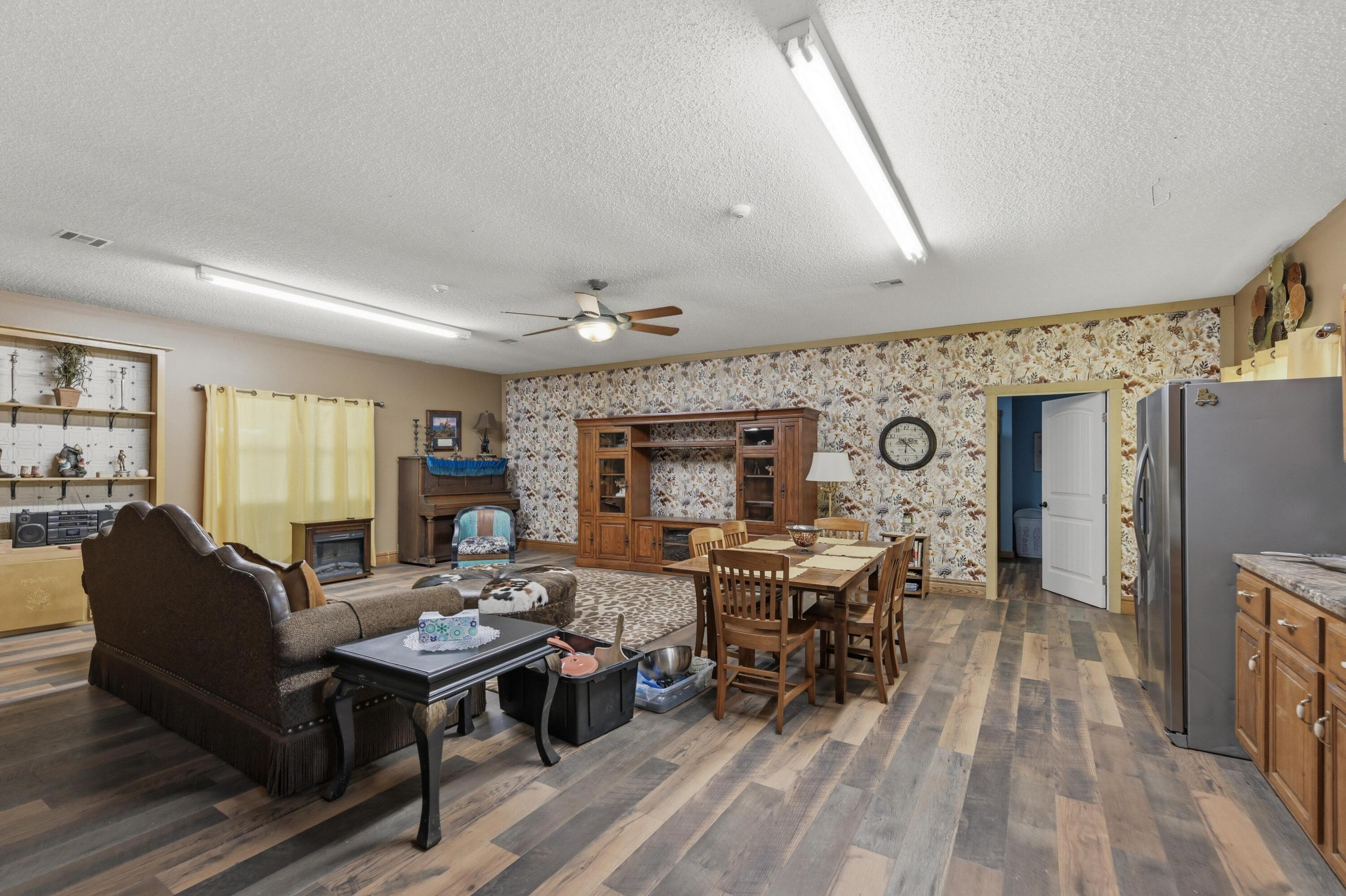 Photo 108 - Residential for sale – 10591  Poppy Drive  Neosho, MO