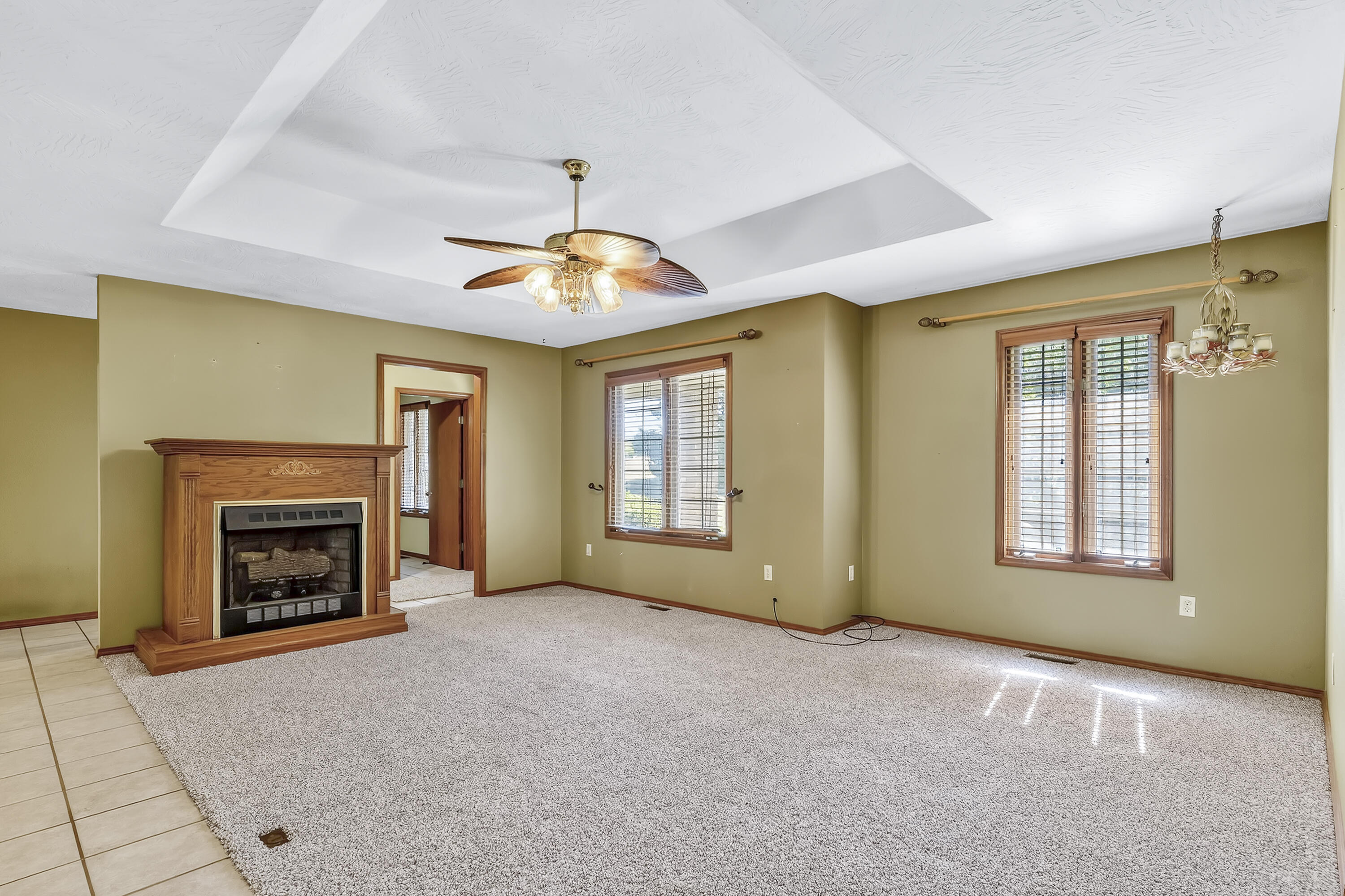 Photo 9 - Residential for sale – 538  Munson Hill Drive  Marshfield, MO
