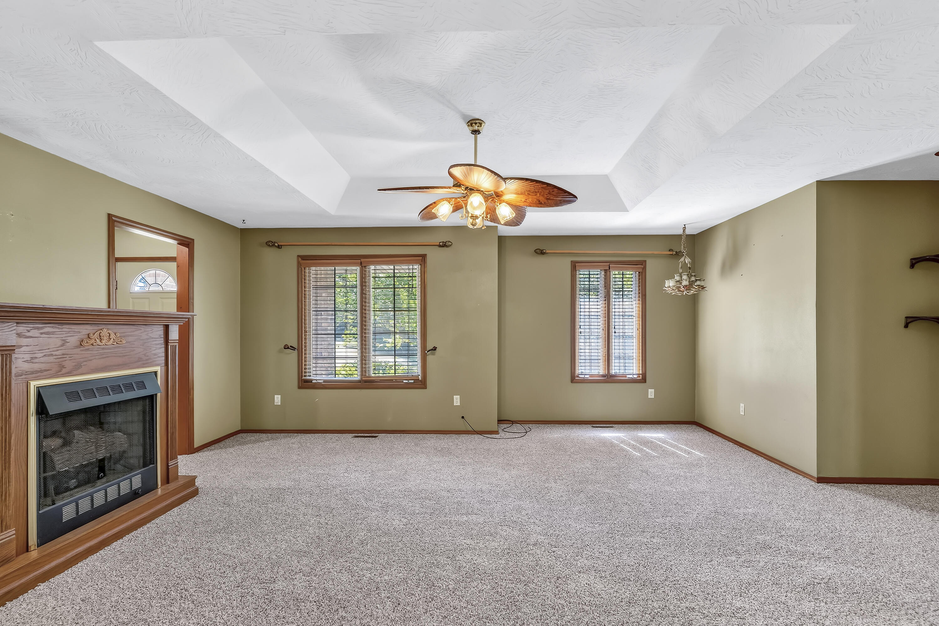 Photo 7 - Residential for sale – 538  Munson Hill Drive  Marshfield, MO
